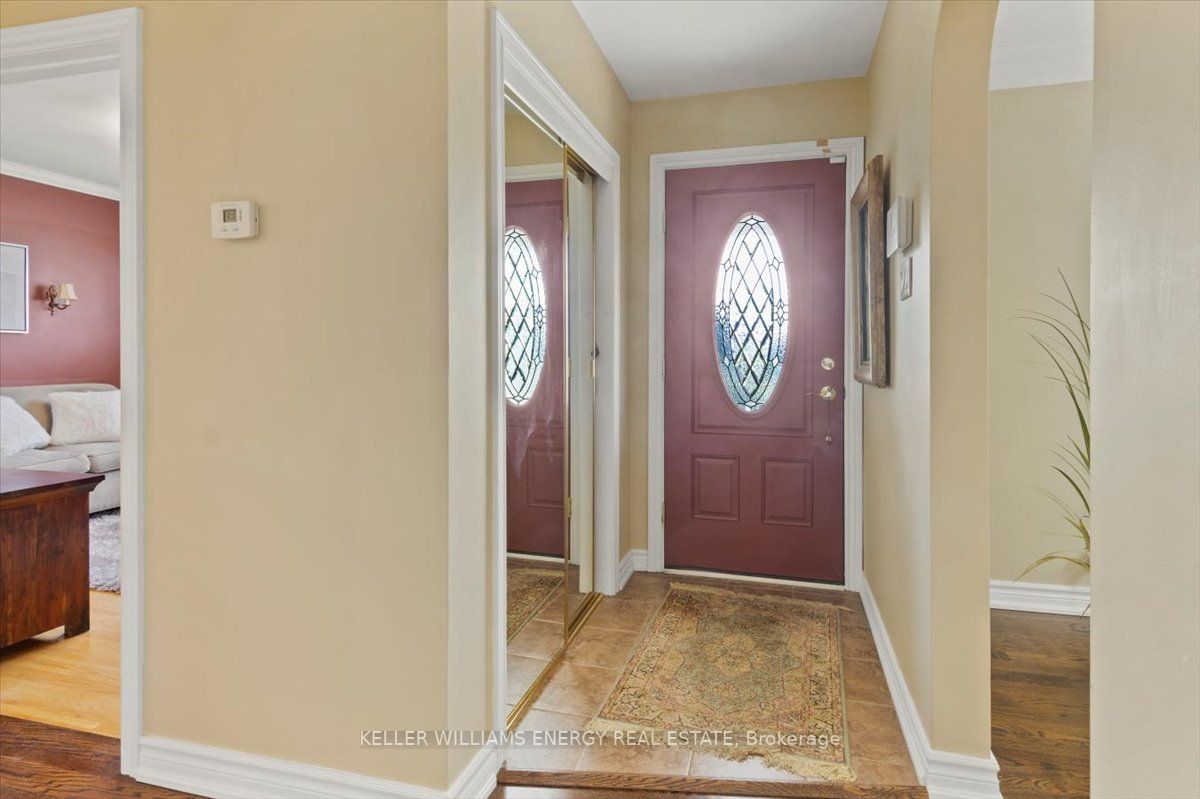 83 Harris Avenue