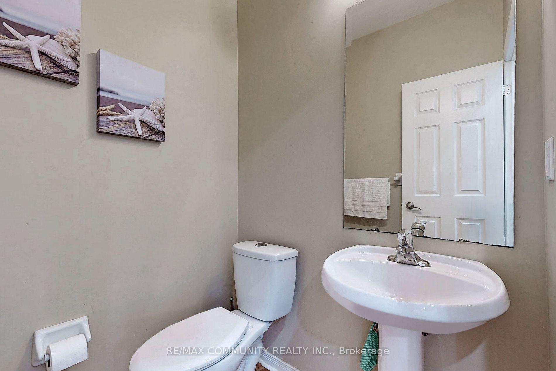 27 Sivyer Crescent