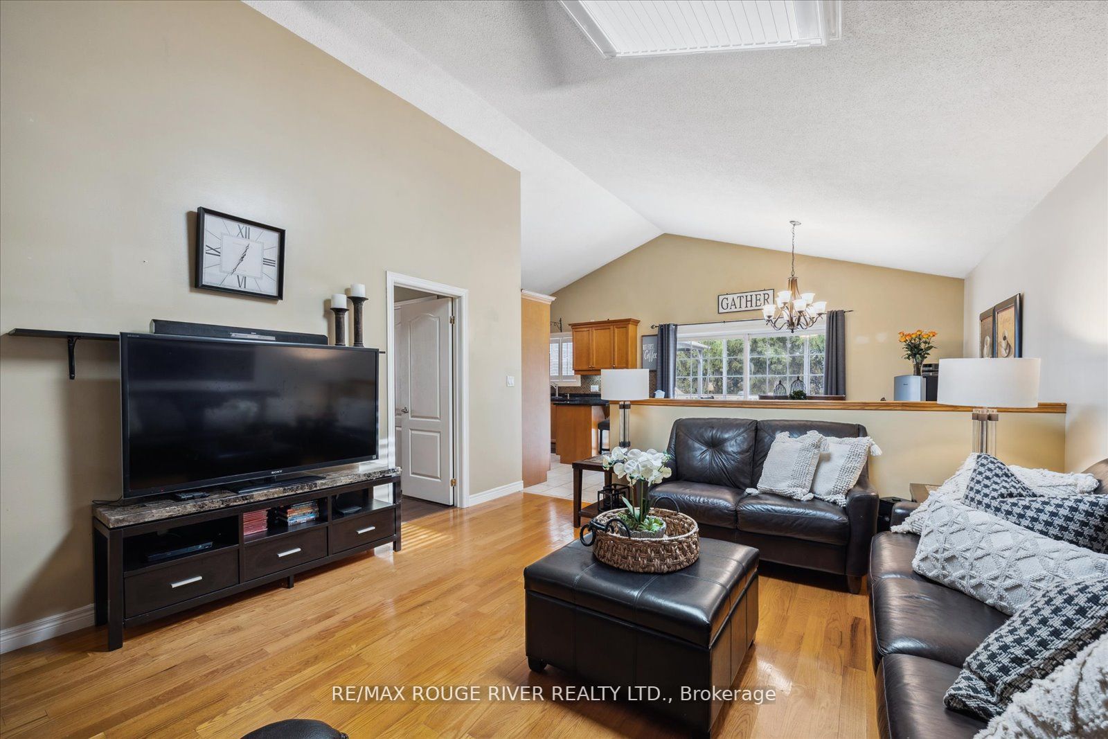 57 Lady May Dr