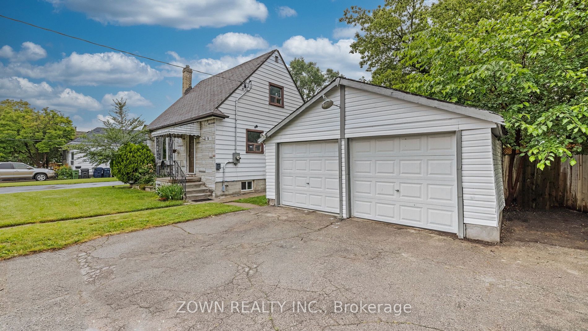 5 Elba Ave