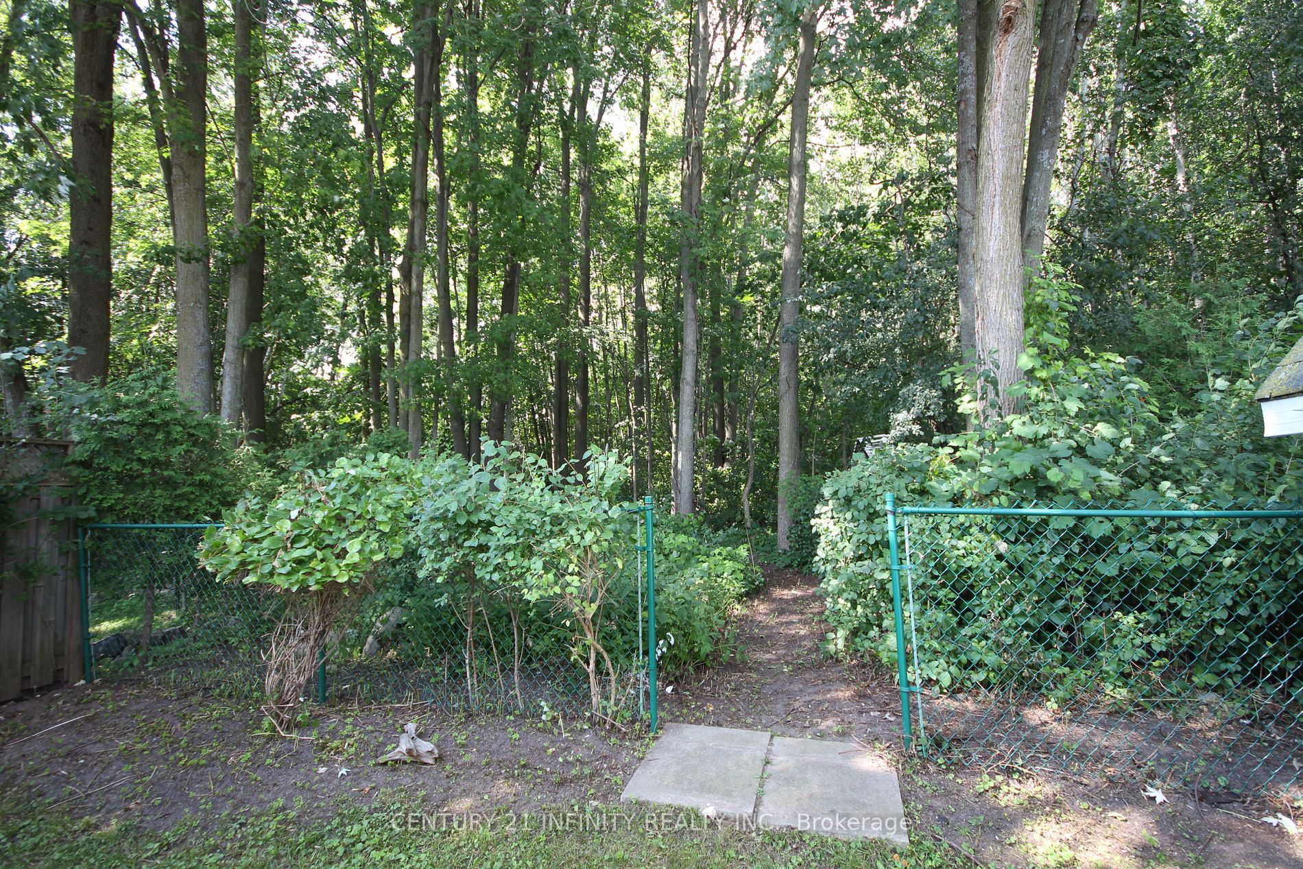 28 Solmar Ave