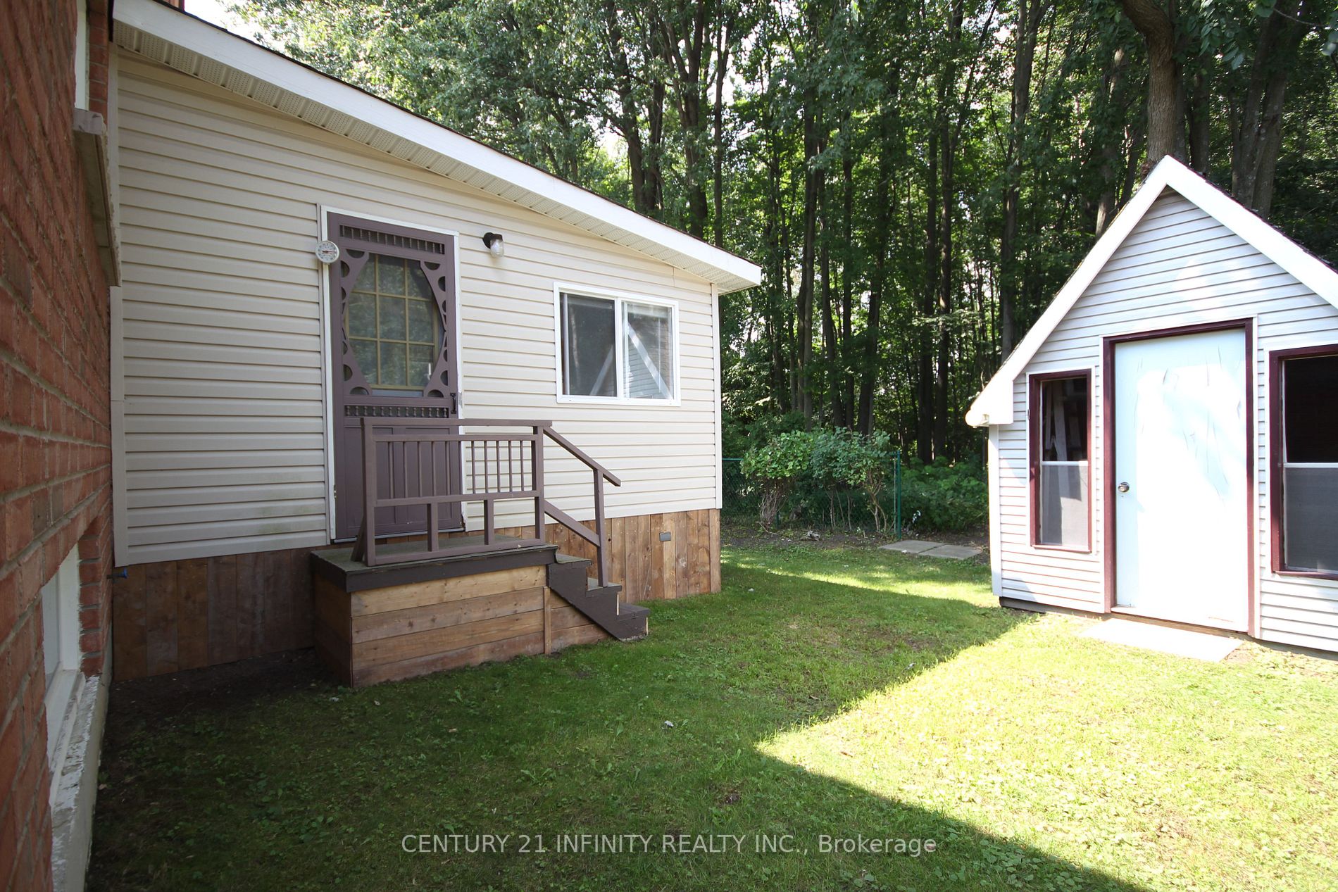 28 Solmar Ave