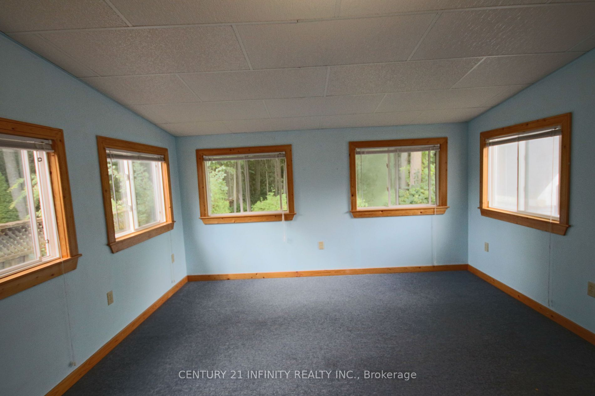 28 Solmar Ave