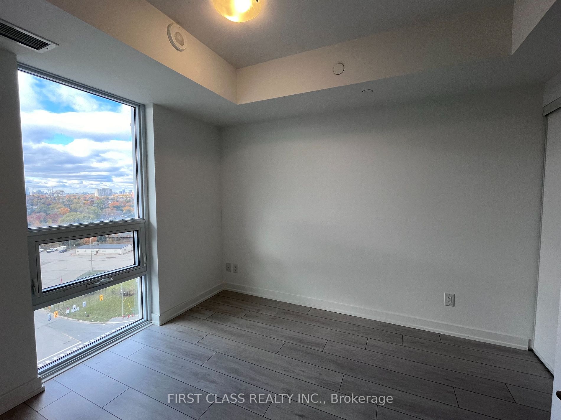 2031 Kennedy Rd, #1217