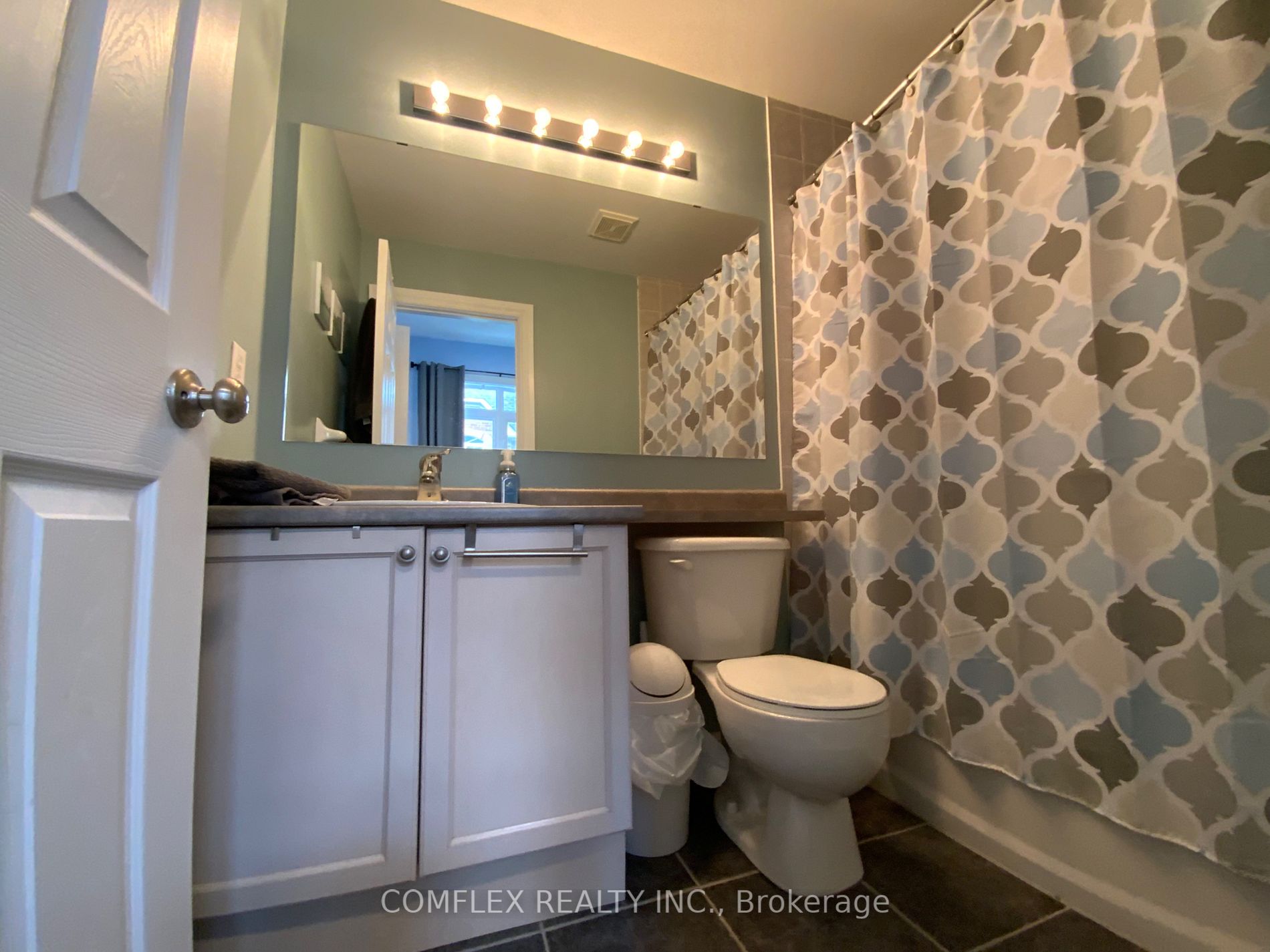 73 Wicker Park Way