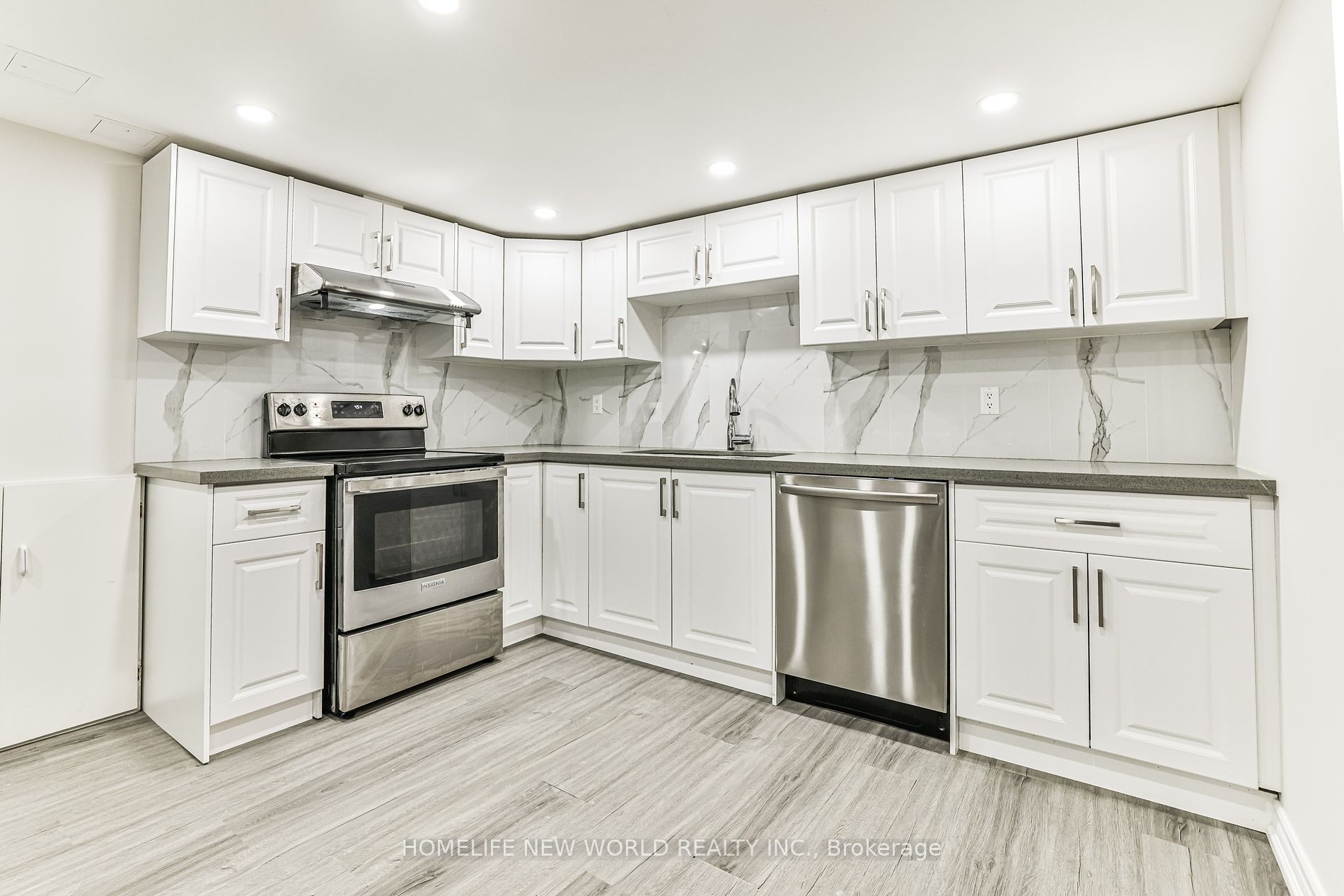 67 Georgina Dr
