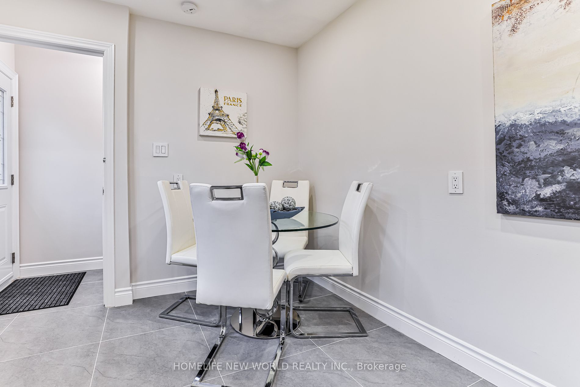 67 Georgina Dr