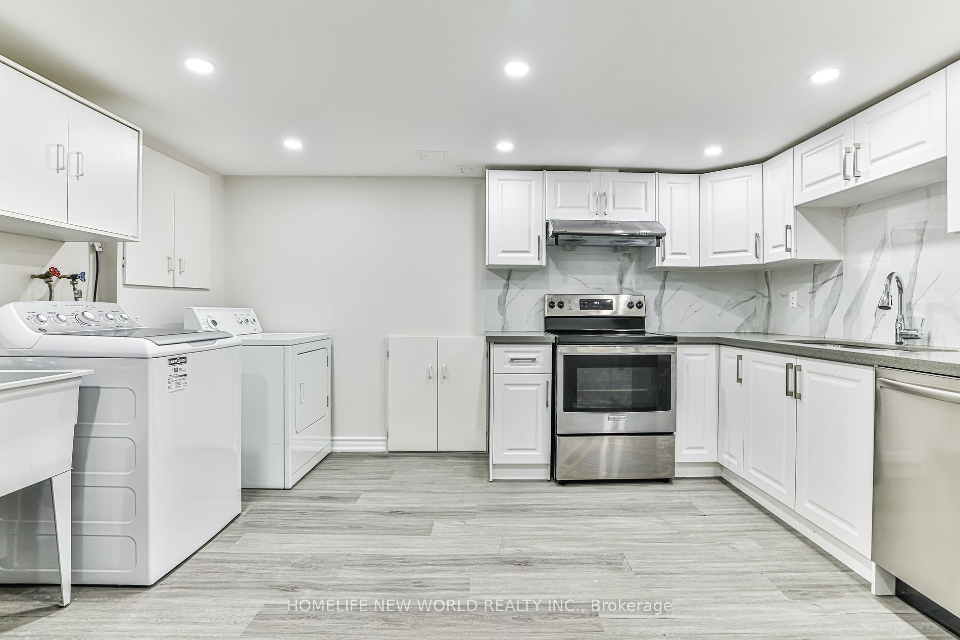 67 Georgina Dr