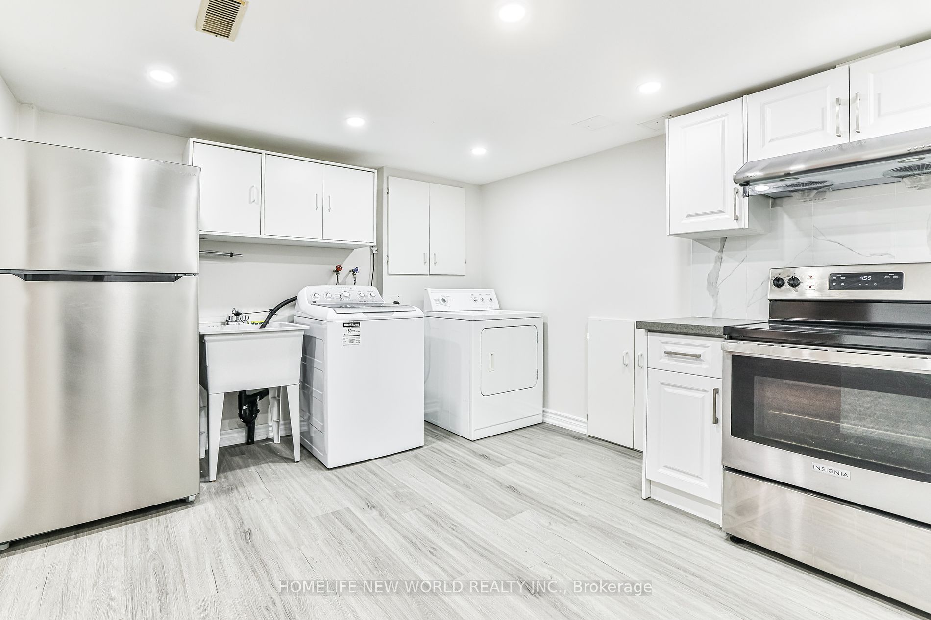 67 Georgina Dr