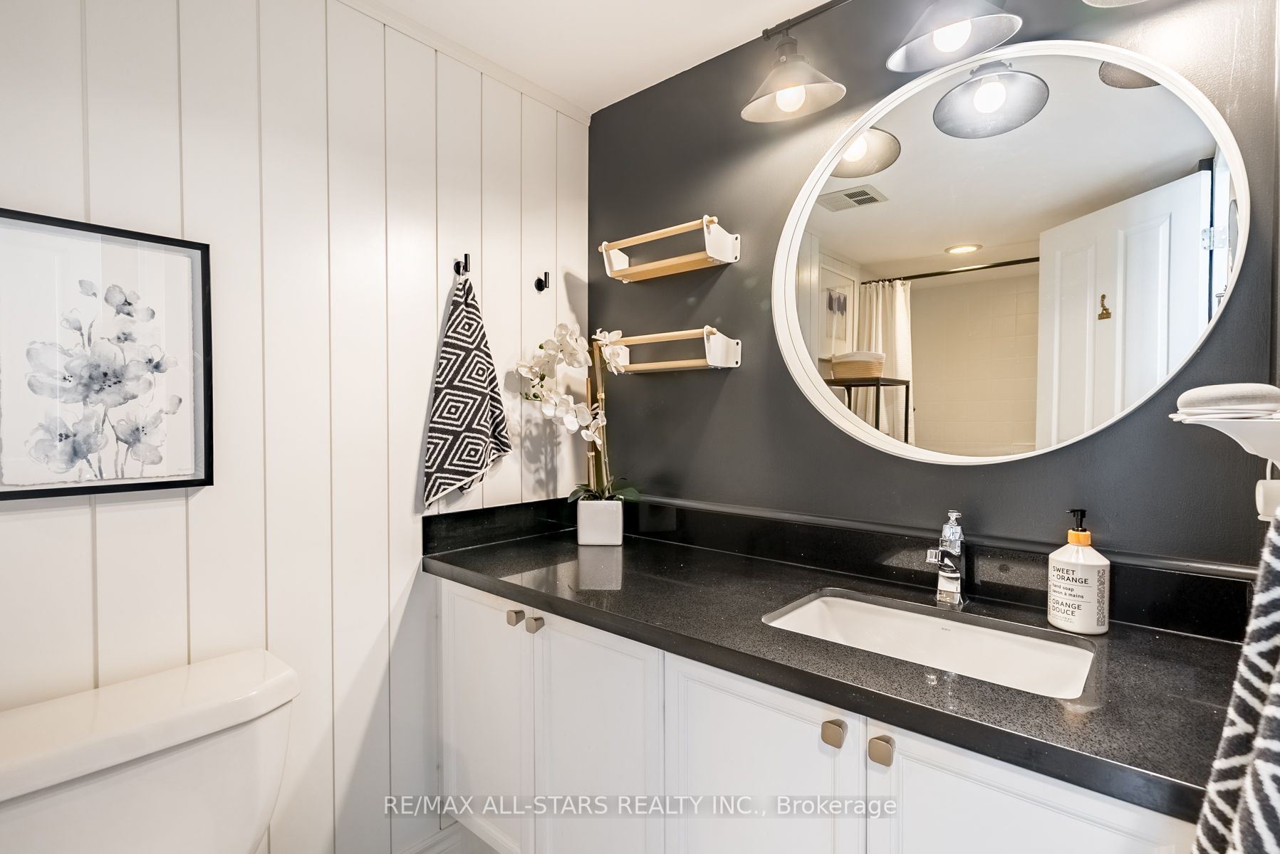 25 Cumberland Lane, #503