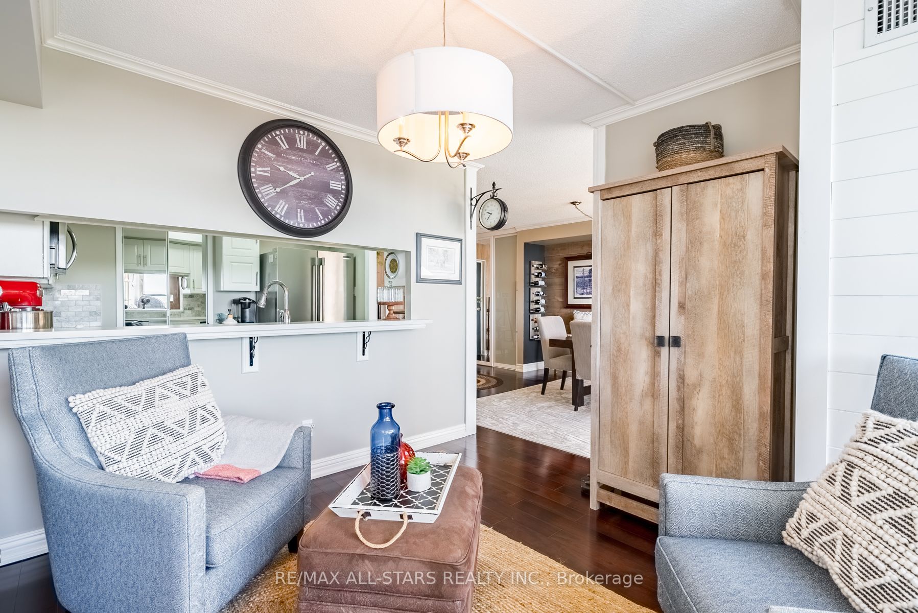 25 Cumberland Lane, #503