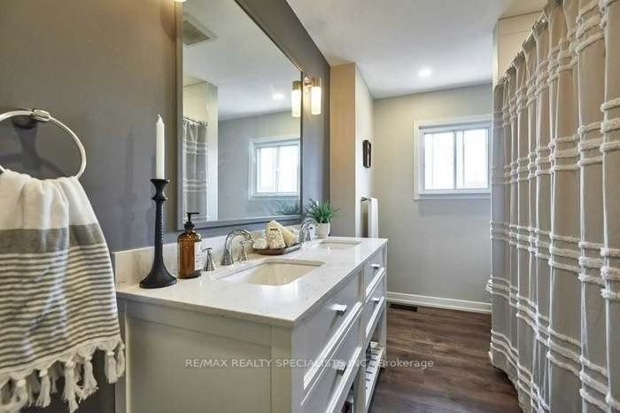 280 Malaga Road, #Upper