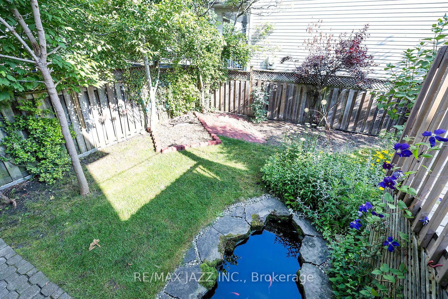 158 Glovers Rd