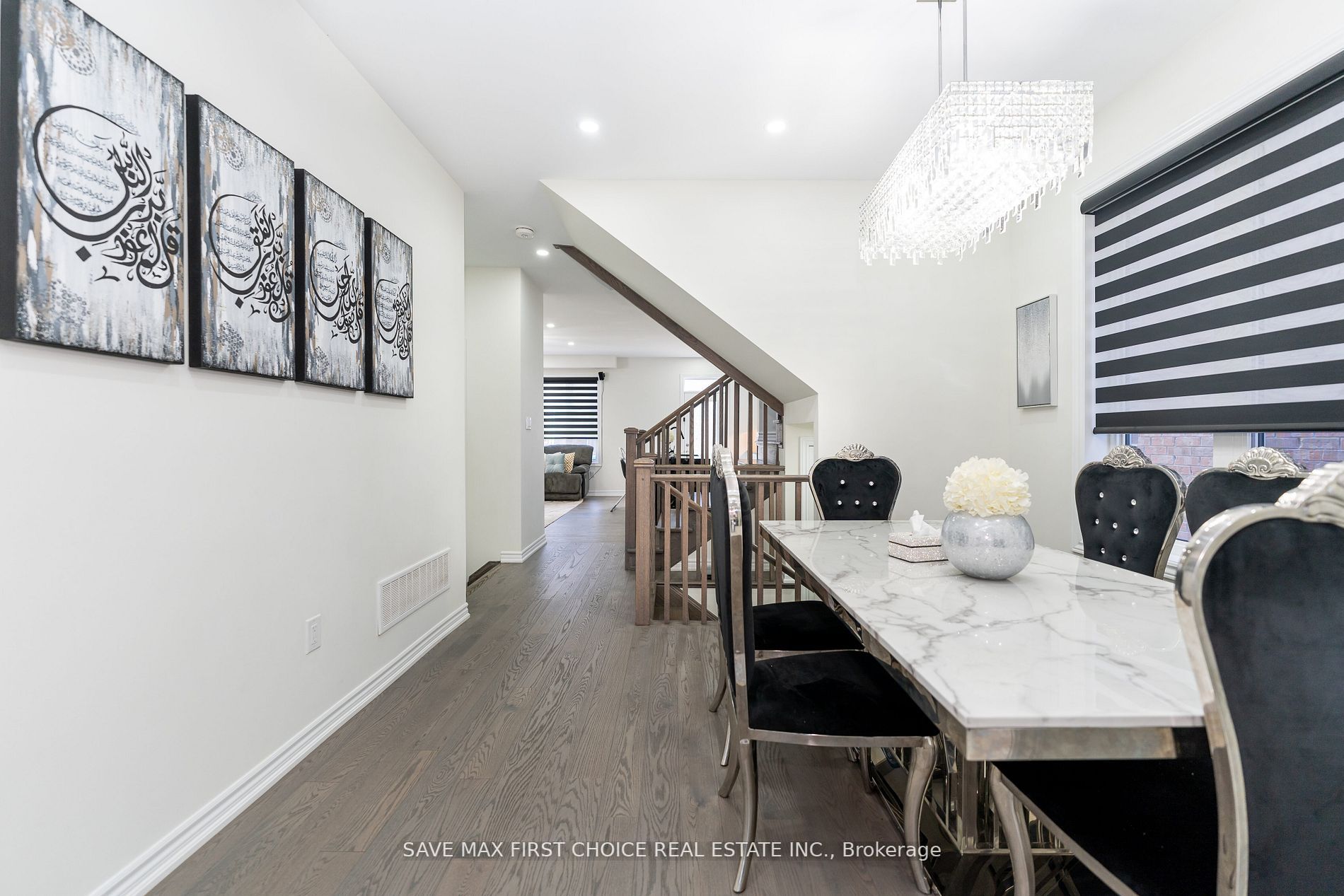 44 Broden Cres