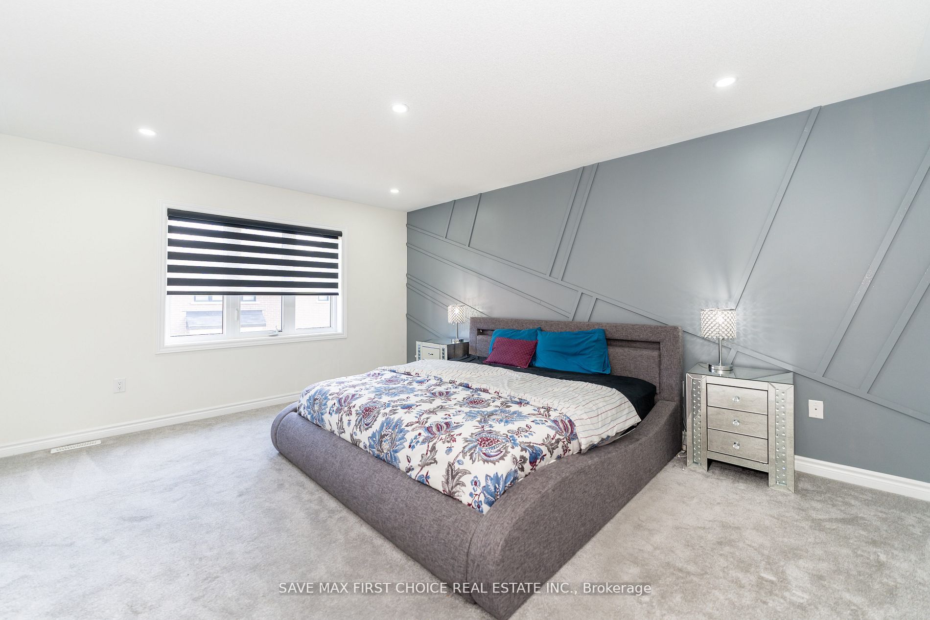 44 Broden Cres