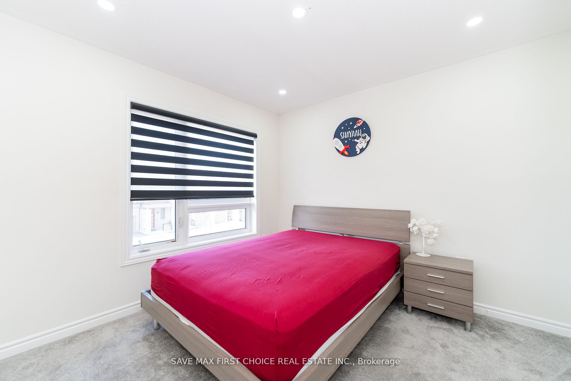 44 Broden Cres
