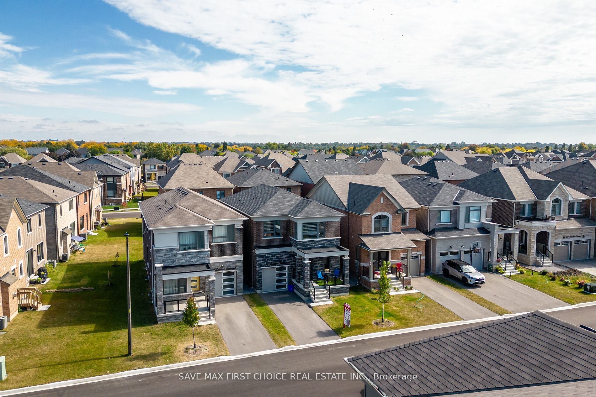 44 Broden Cres