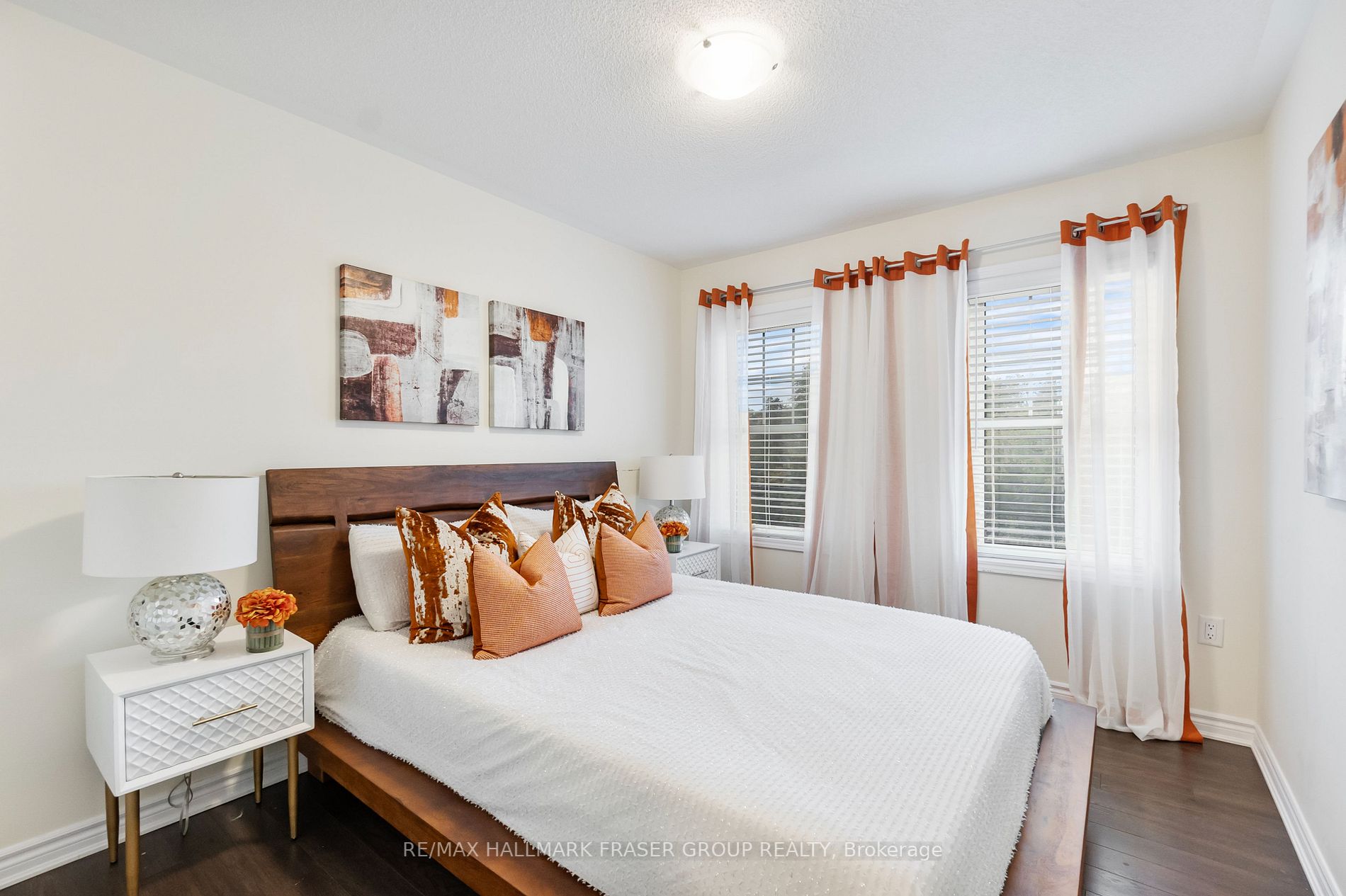 2452 Fall Harvest Cres