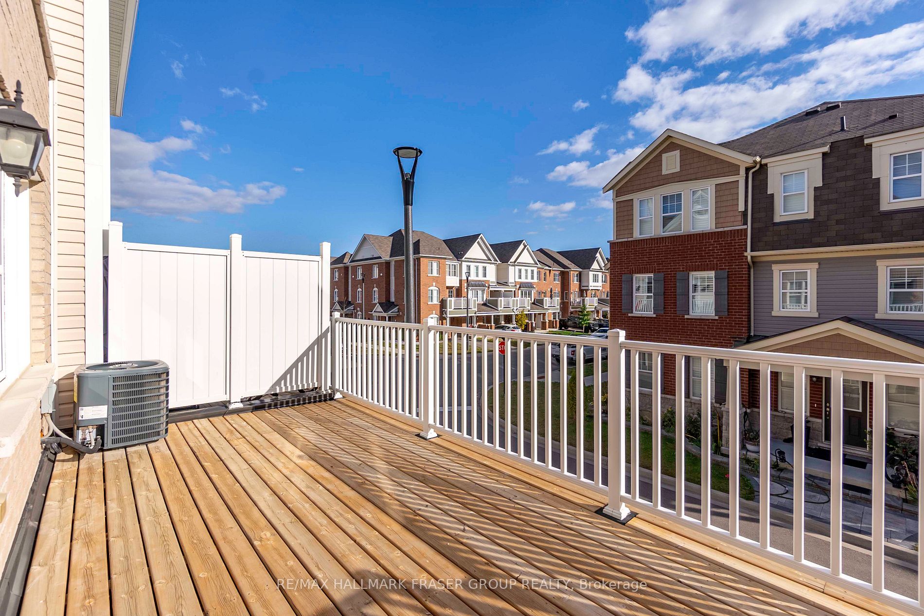 2452 Fall Harvest Cres