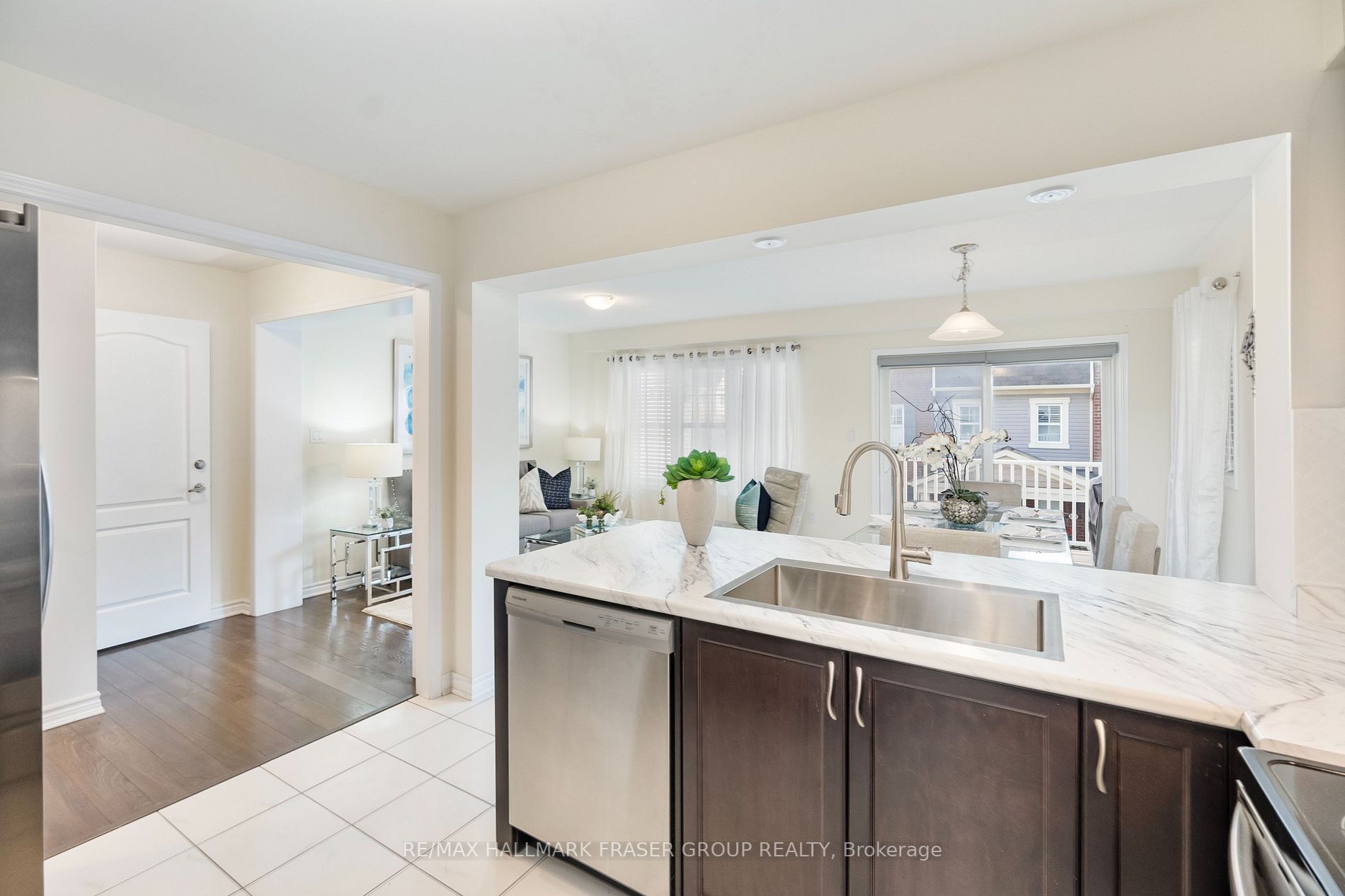 2452 Fall Harvest Cres