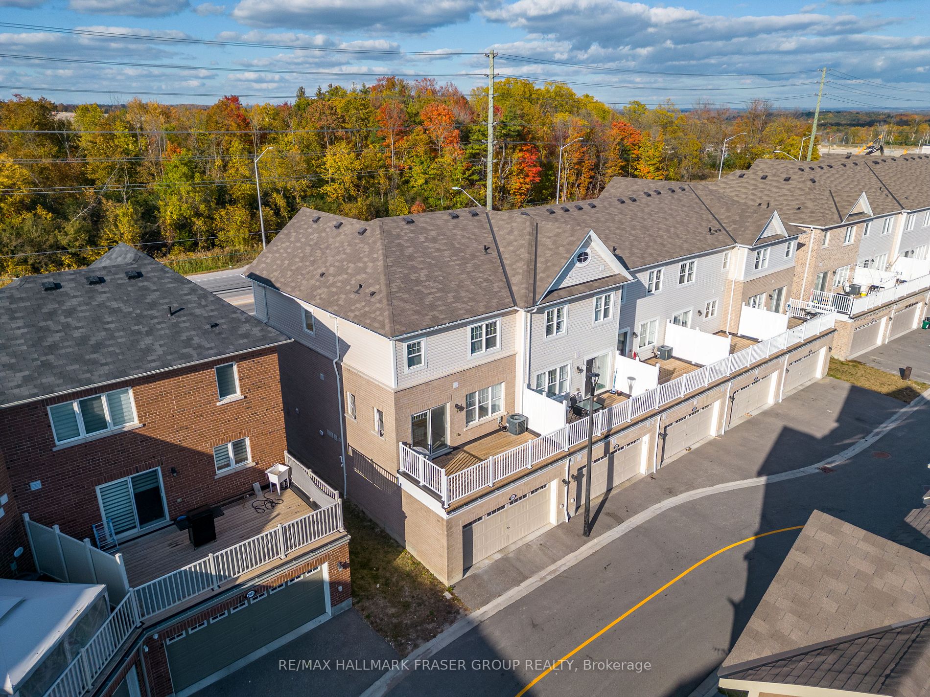 2452 Fall Harvest Cres