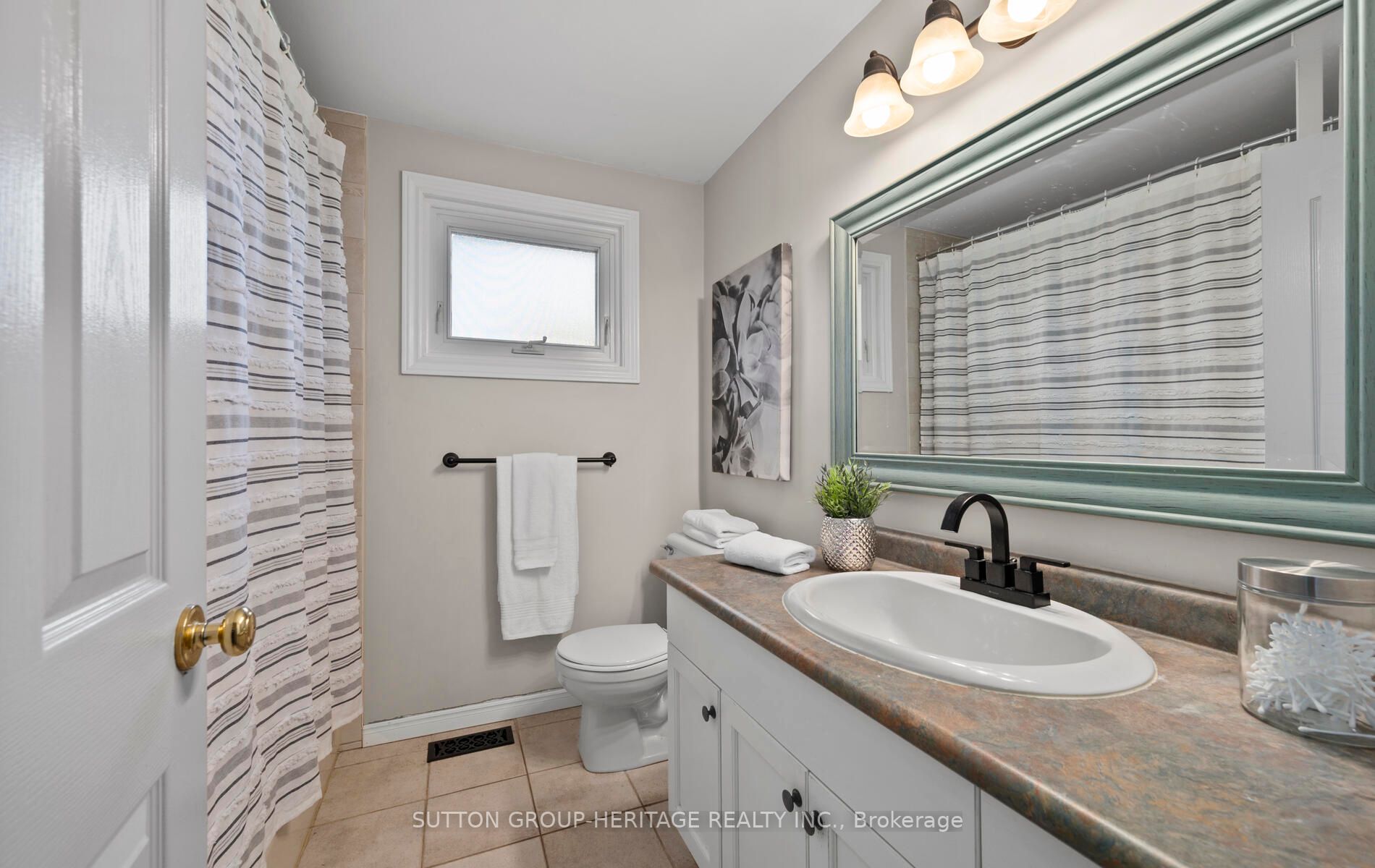 20 Strathy Road