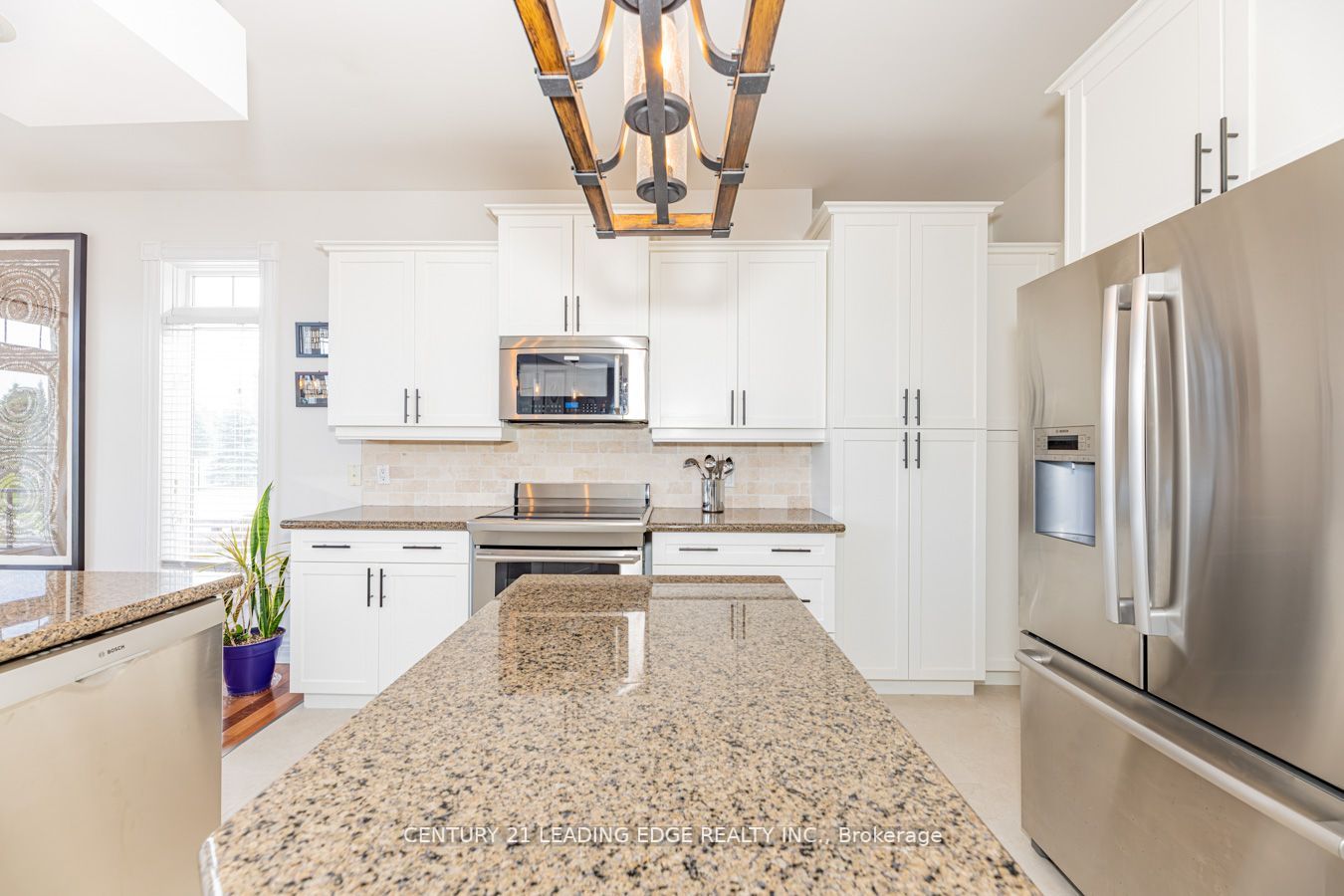 7 Clyde Crt