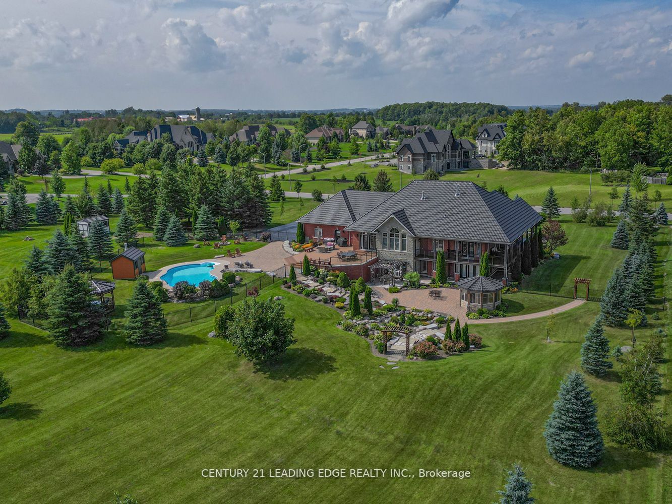 7 Clyde Crt
