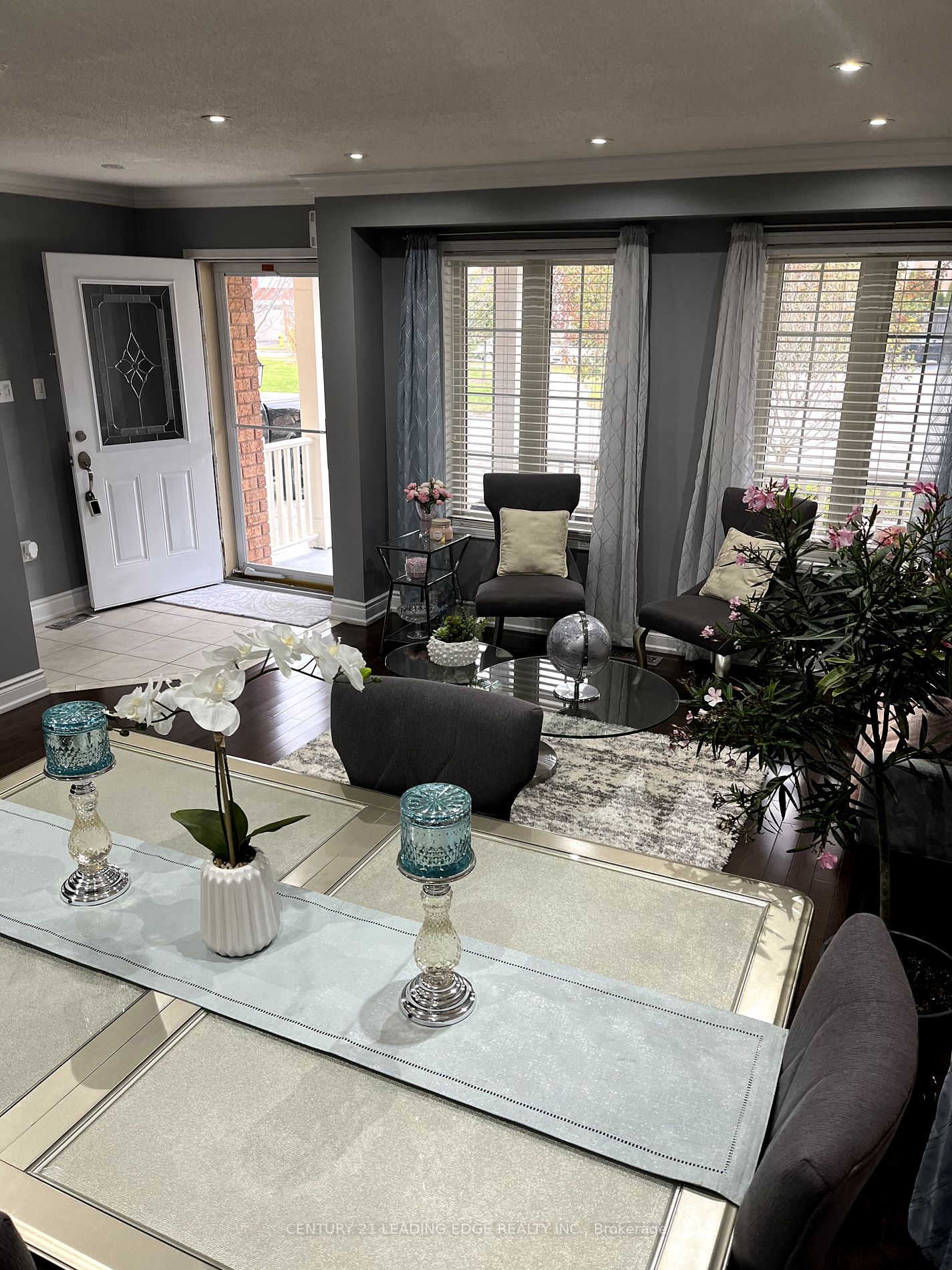 25 HASKELL Avenue