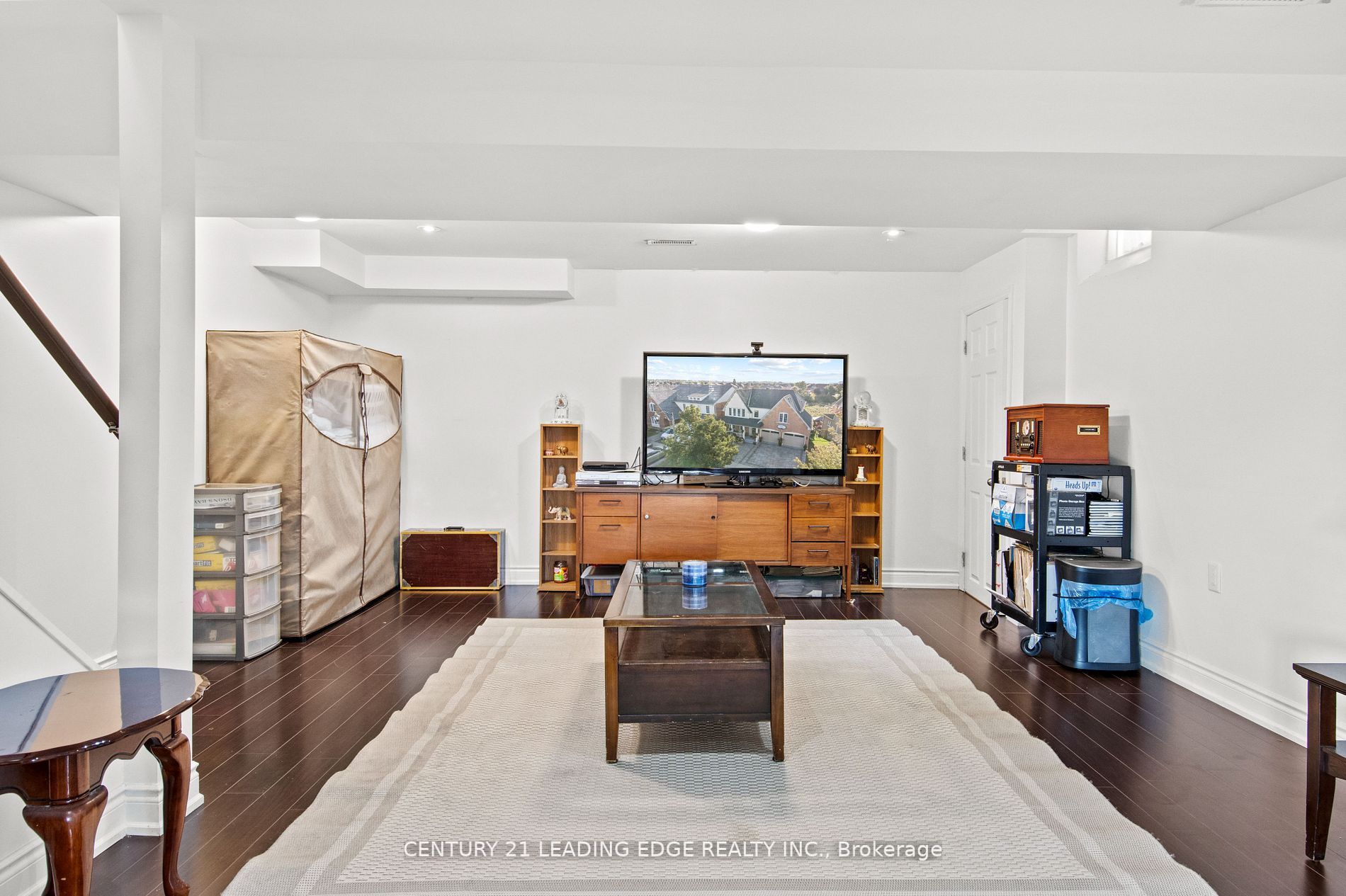 25 HASKELL Avenue