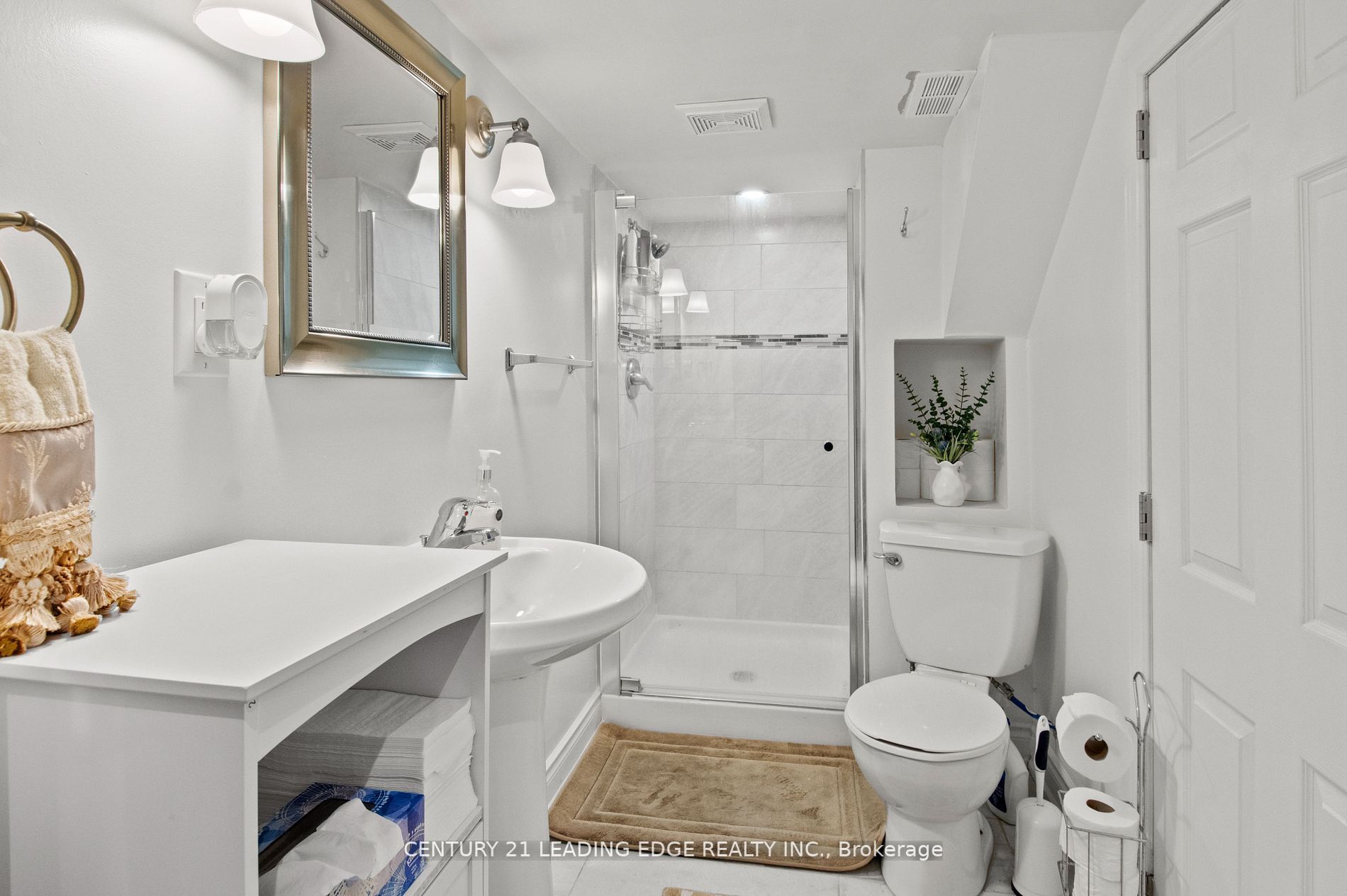 25 HASKELL Avenue