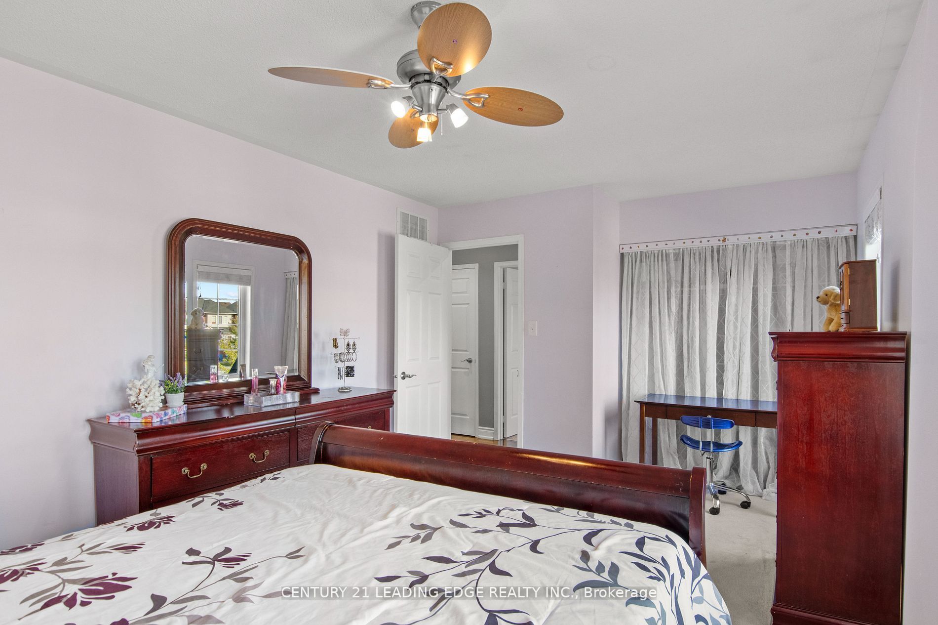 25 HASKELL Avenue