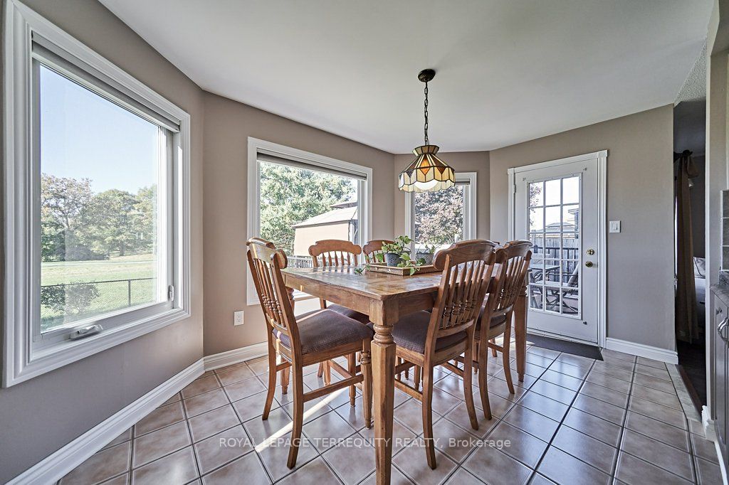 8 Erickson Dr