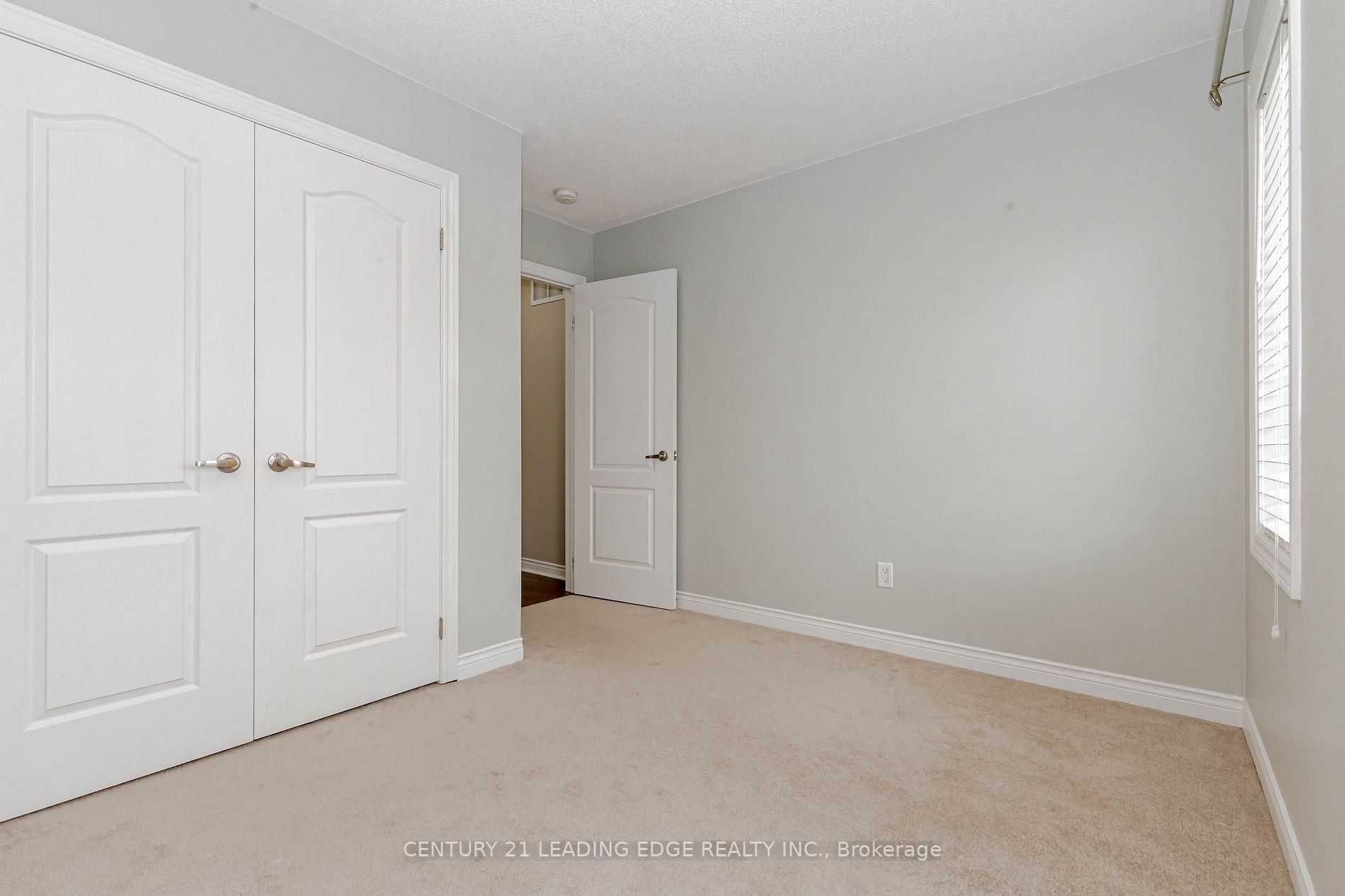25 Keith-Wright Cres