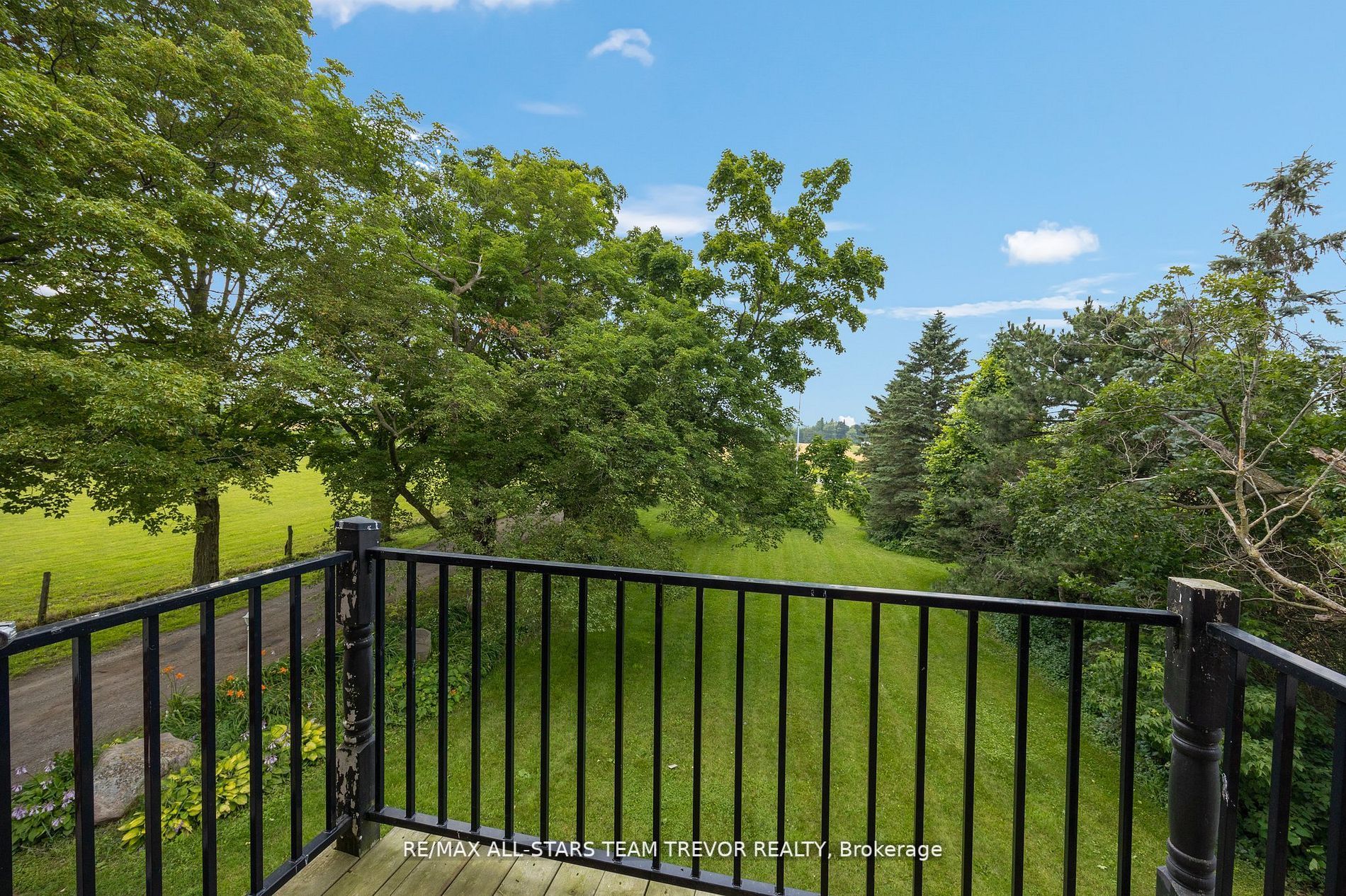 4020 Edgerton Rd