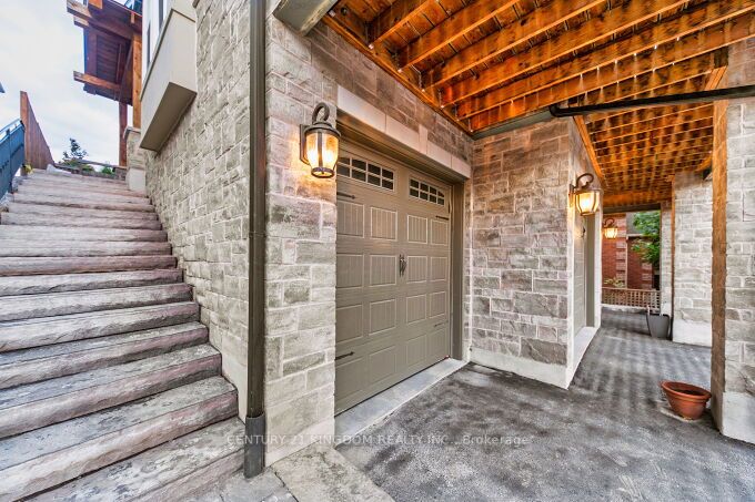 1445 Old Forest Road