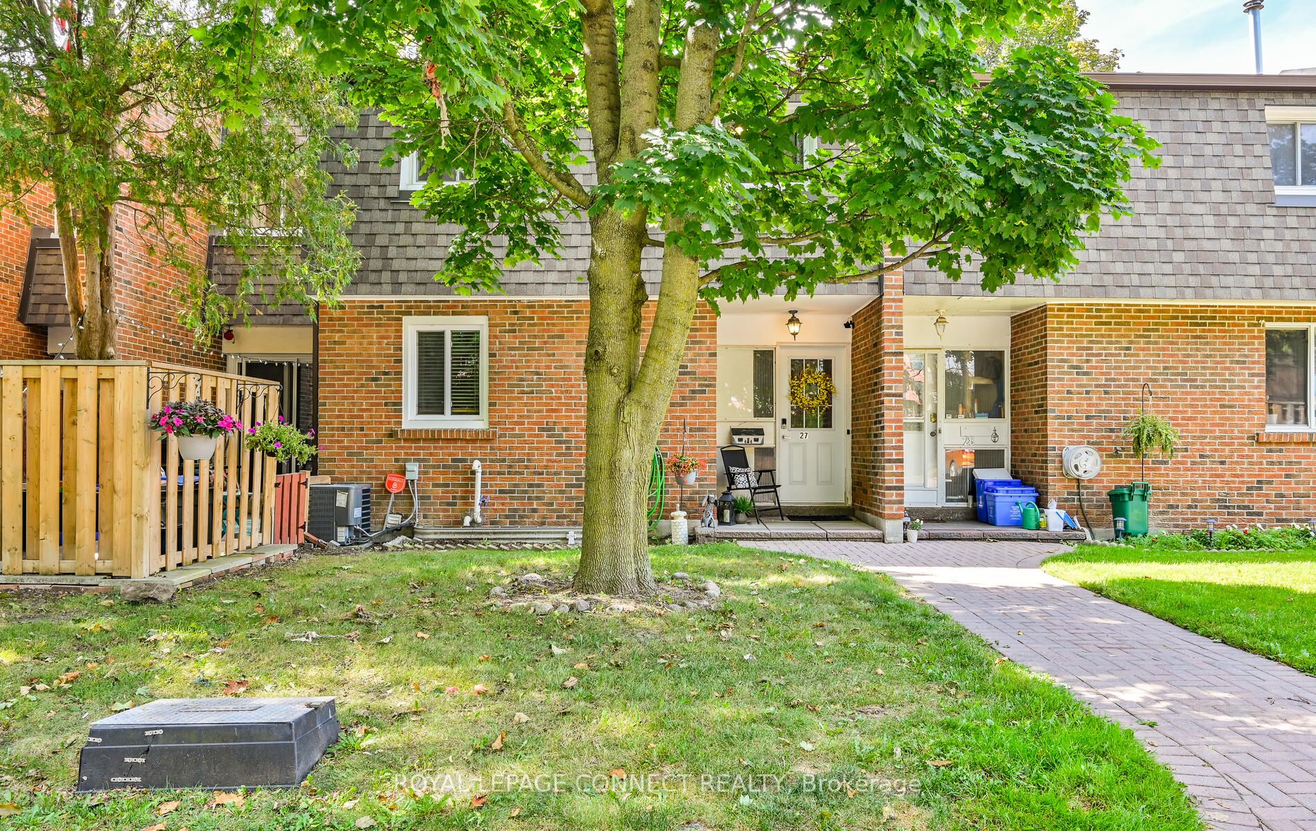 101 Dovedale Drive, #27