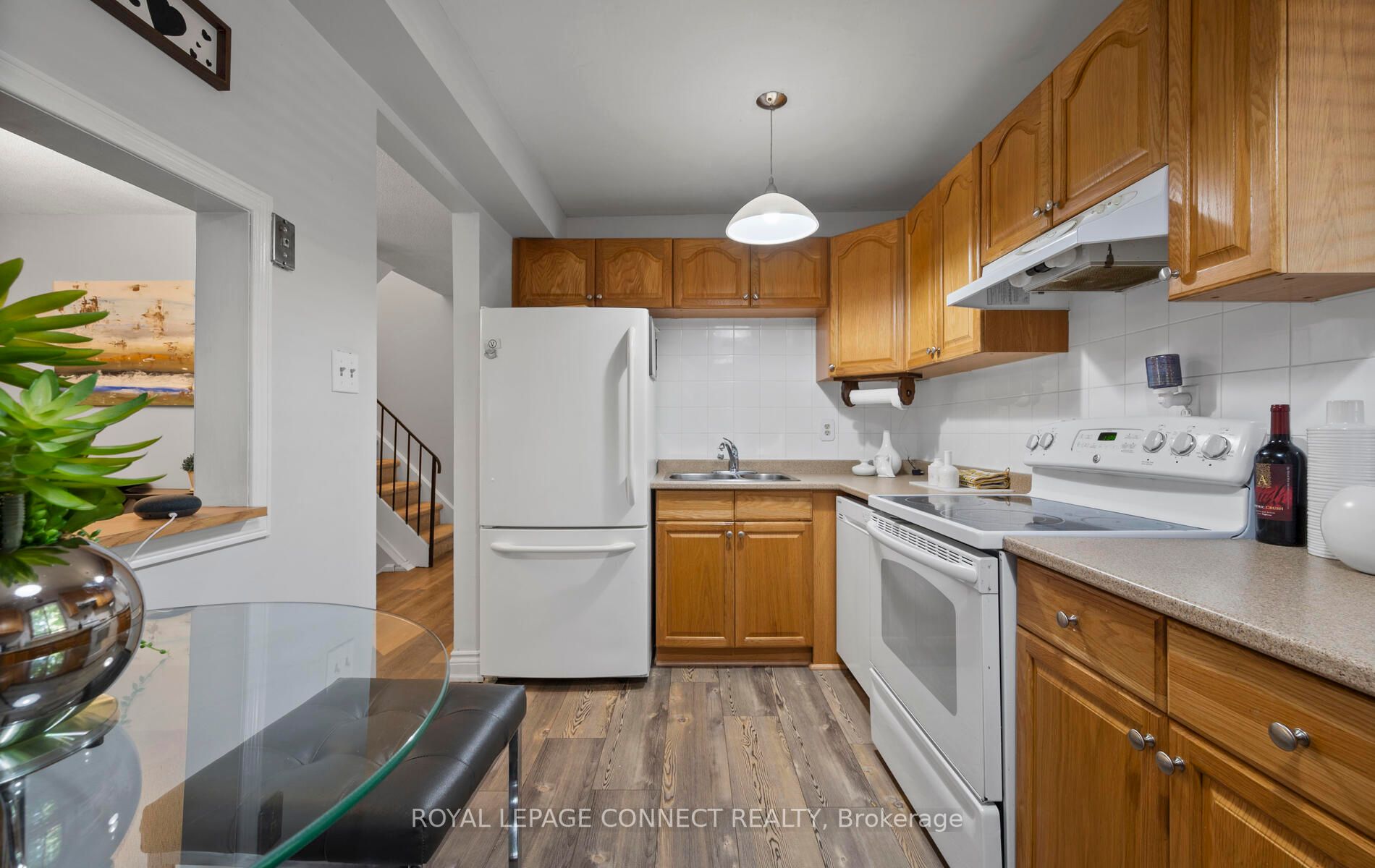 101 Dovedale Drive, #27