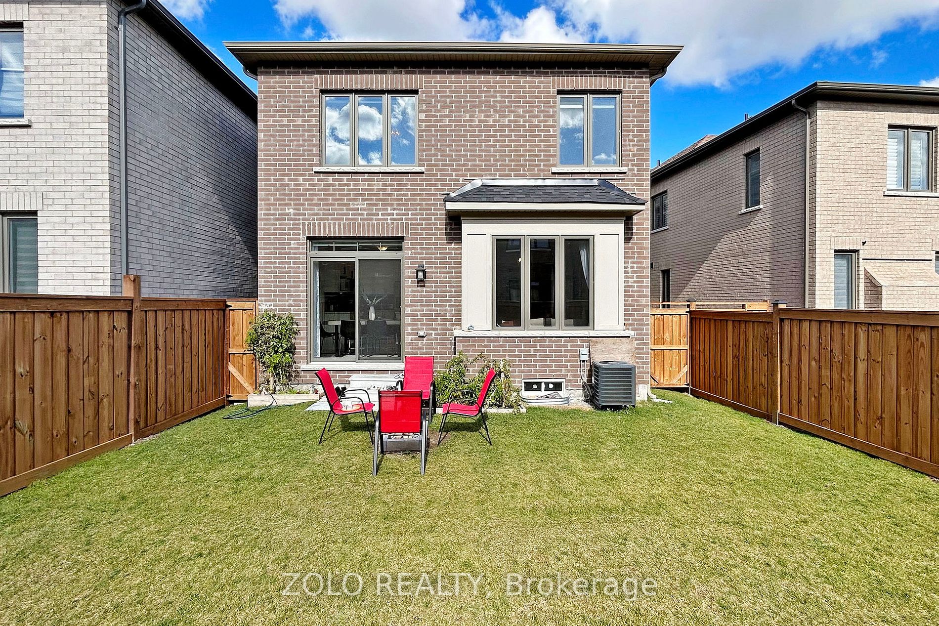 31 Ogston Crescent