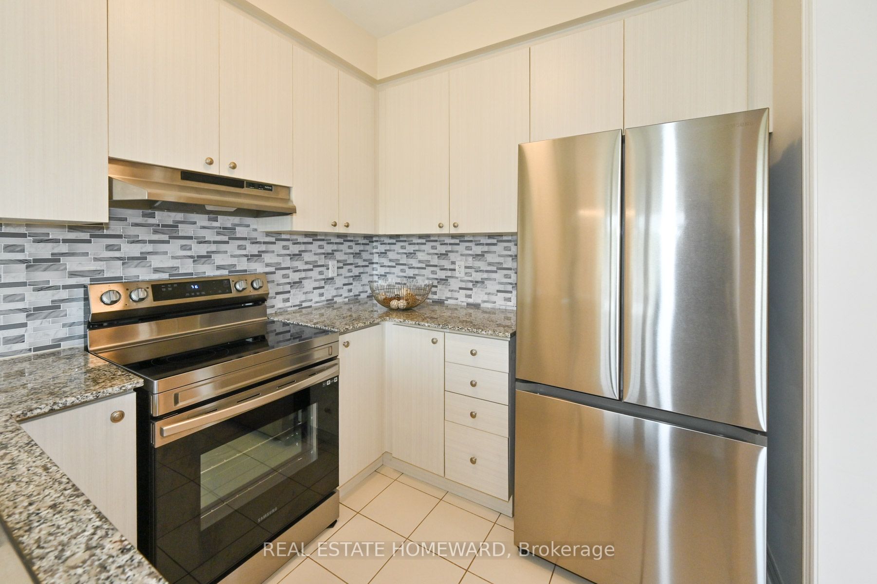 1781 Carousel Drive