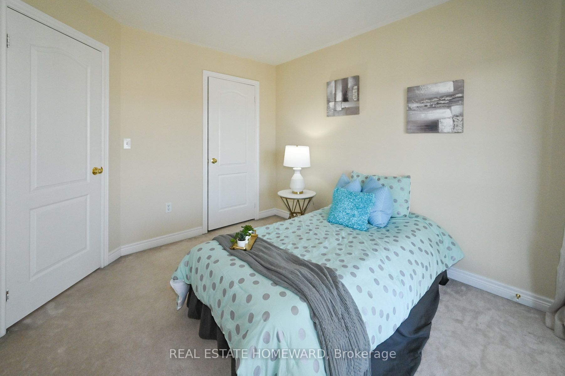 1781 Carousel Drive
