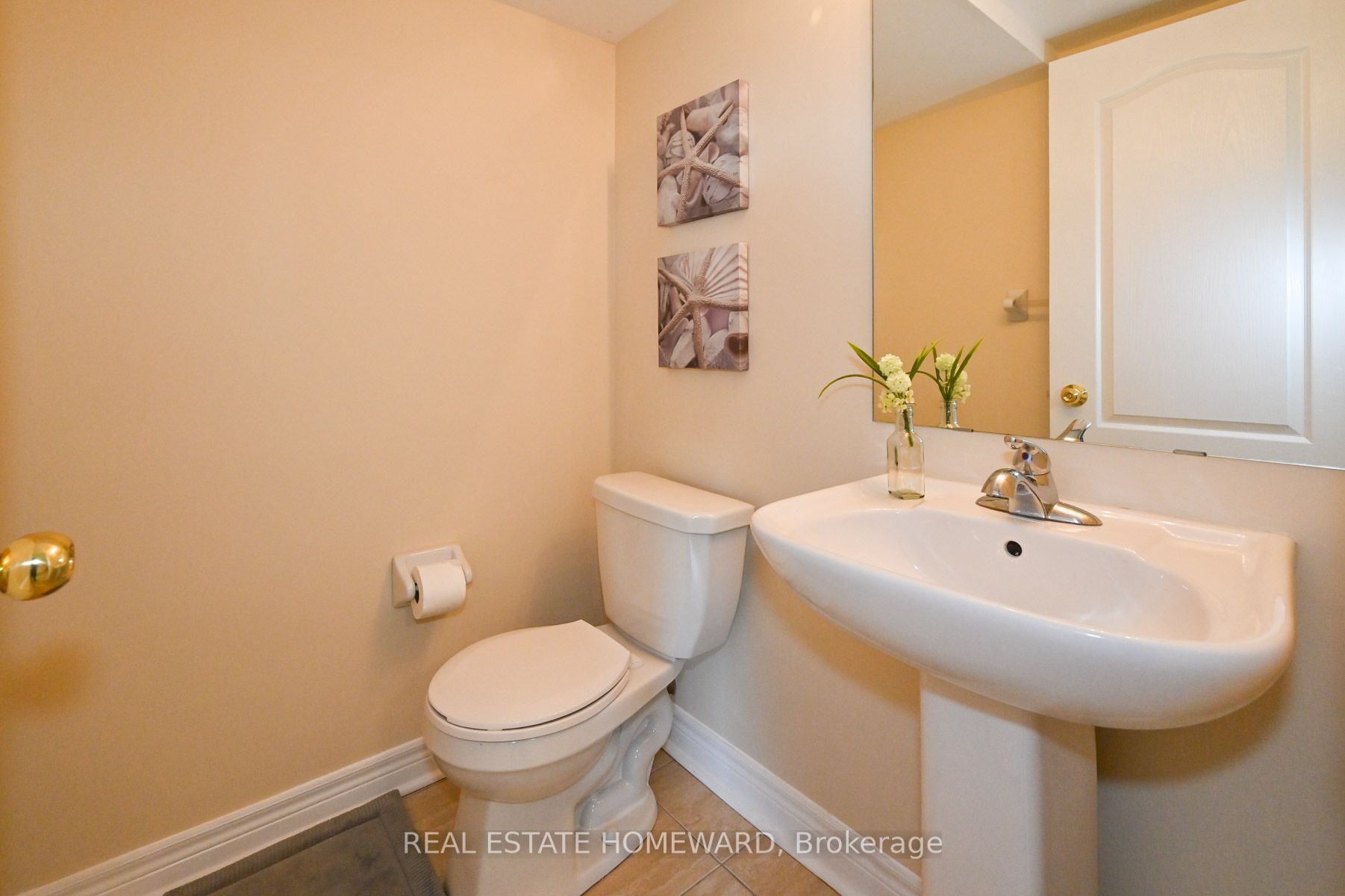 1781 Carousel Drive