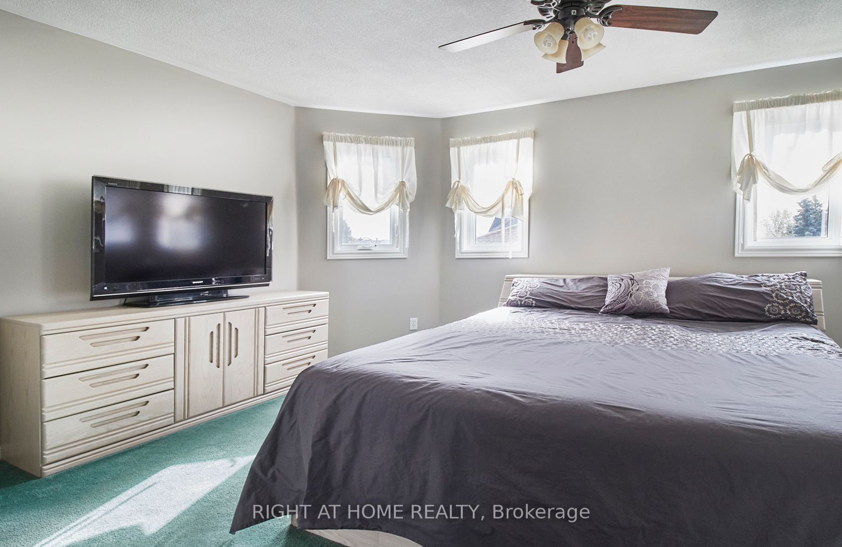 17 Bonathon Cres