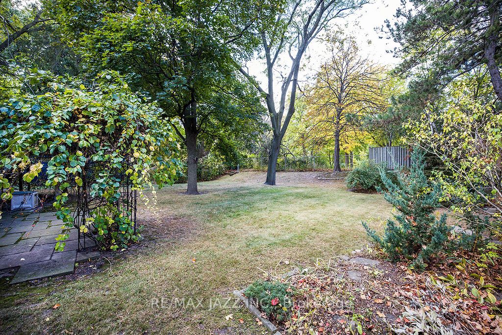 116 Applefield Drive
