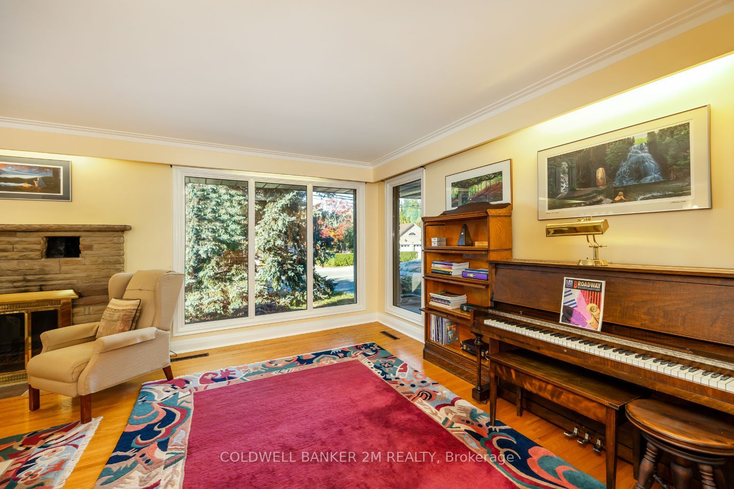 415 Henry St