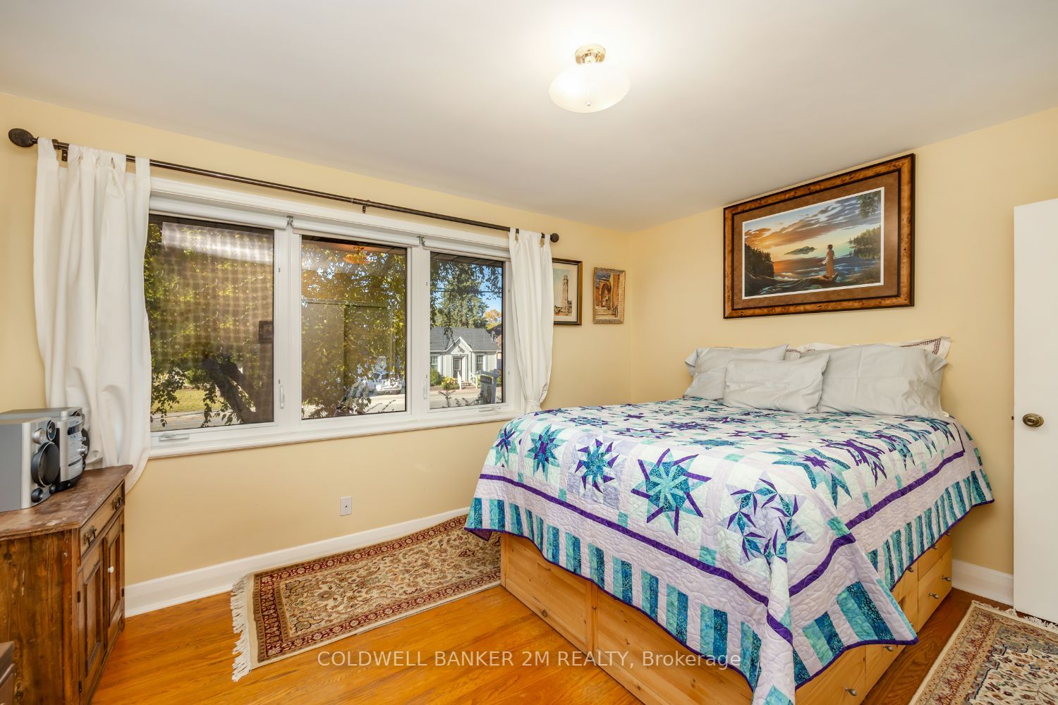 415 Henry St