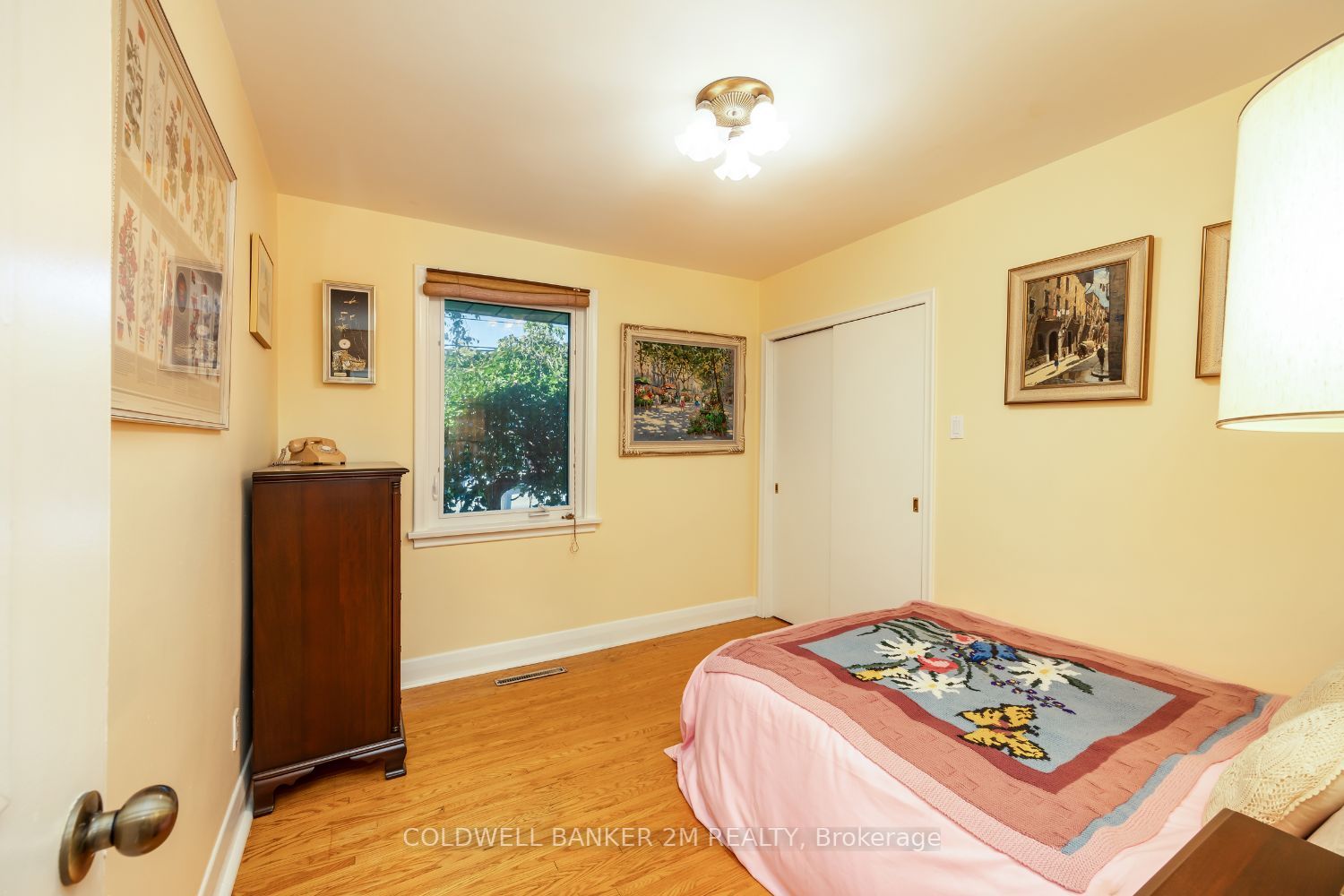 415 Henry St