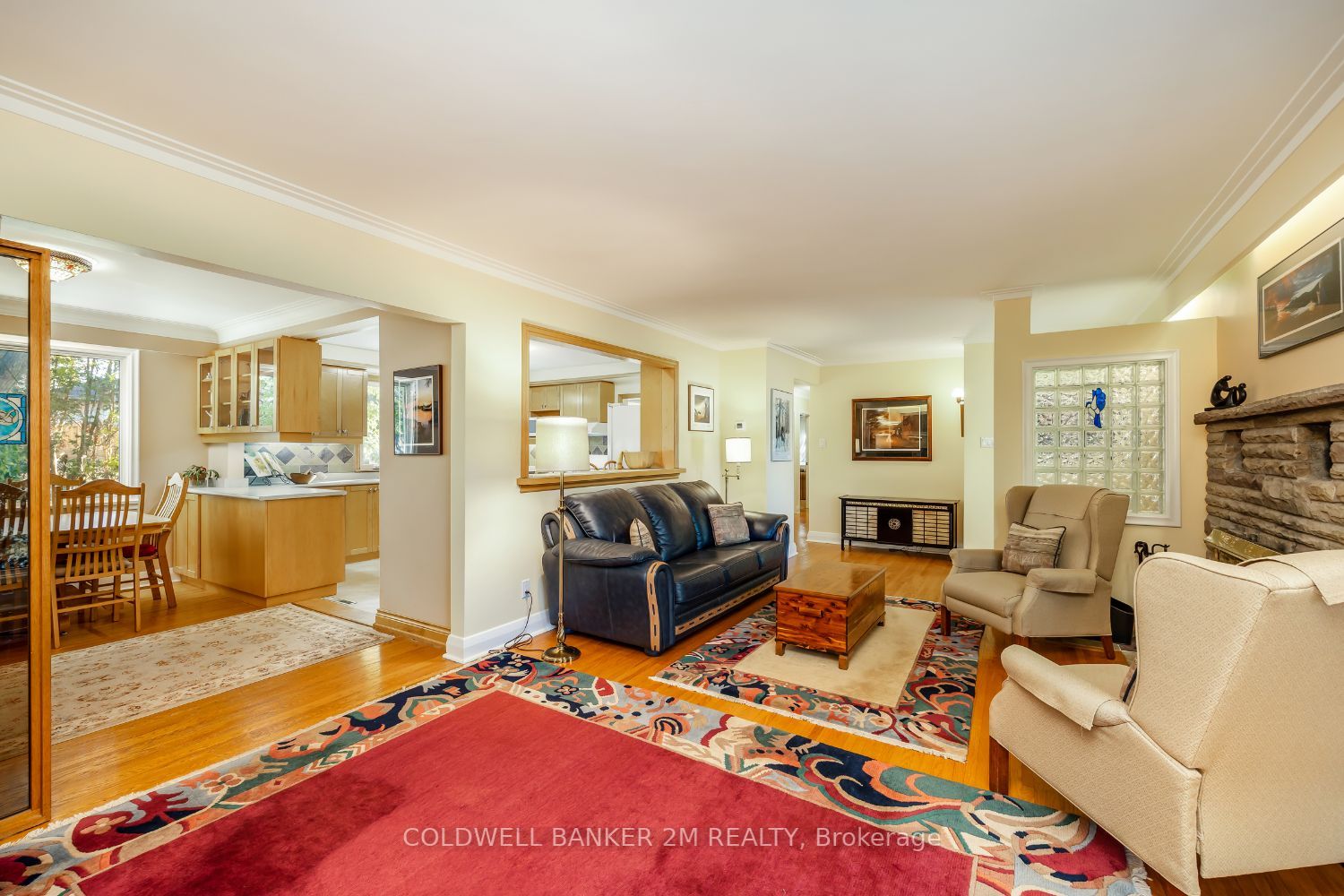 415 Henry St