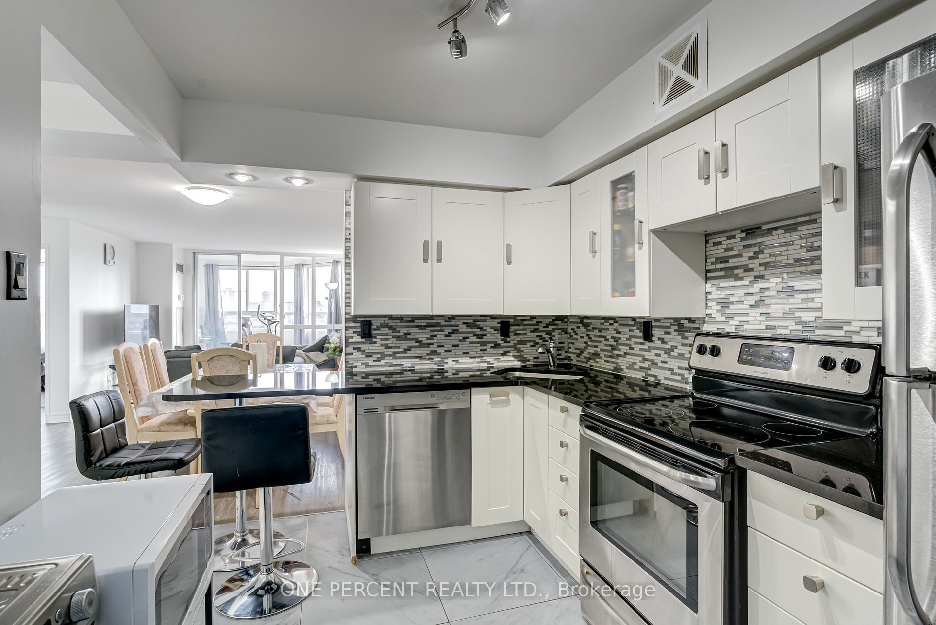 4 Park Vista, #1109