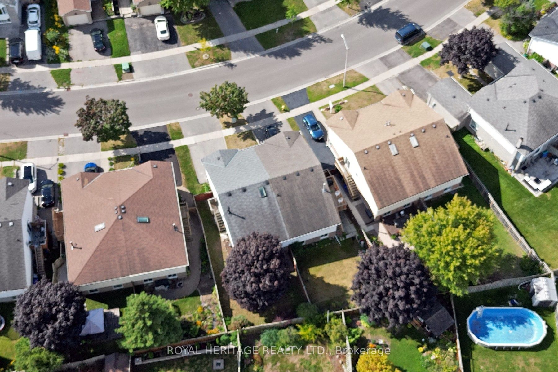 1035 Attersley Dr
